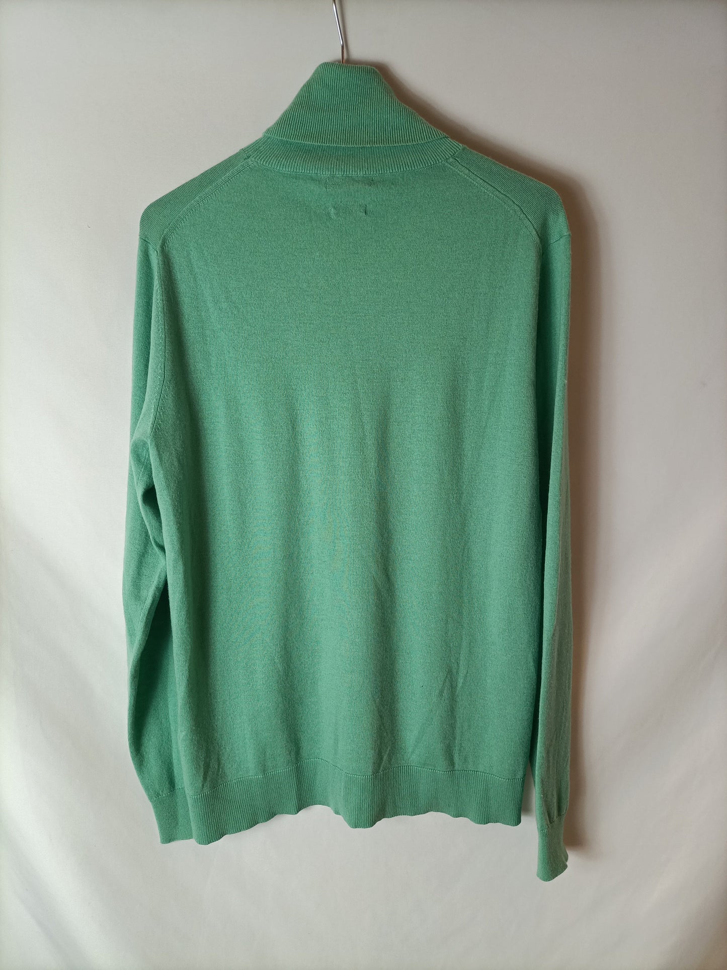 MASSIMO DUTTI. Jersey cuello vuelto verde agua. T M