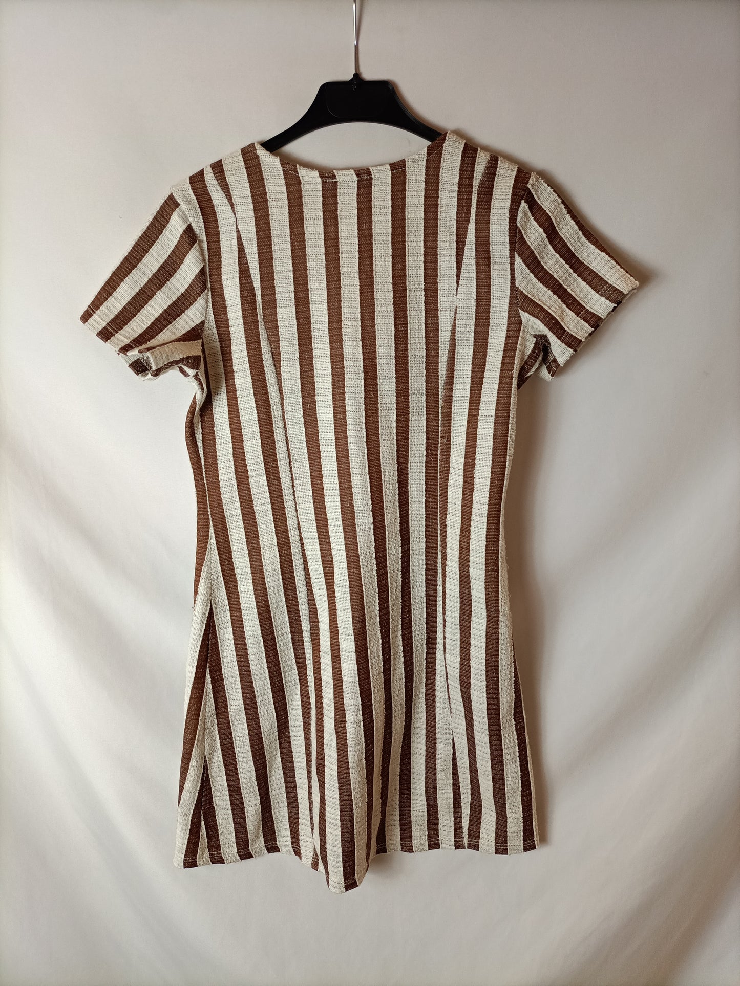 ZARA. Vestido textura rayas blancas y marrones. T S