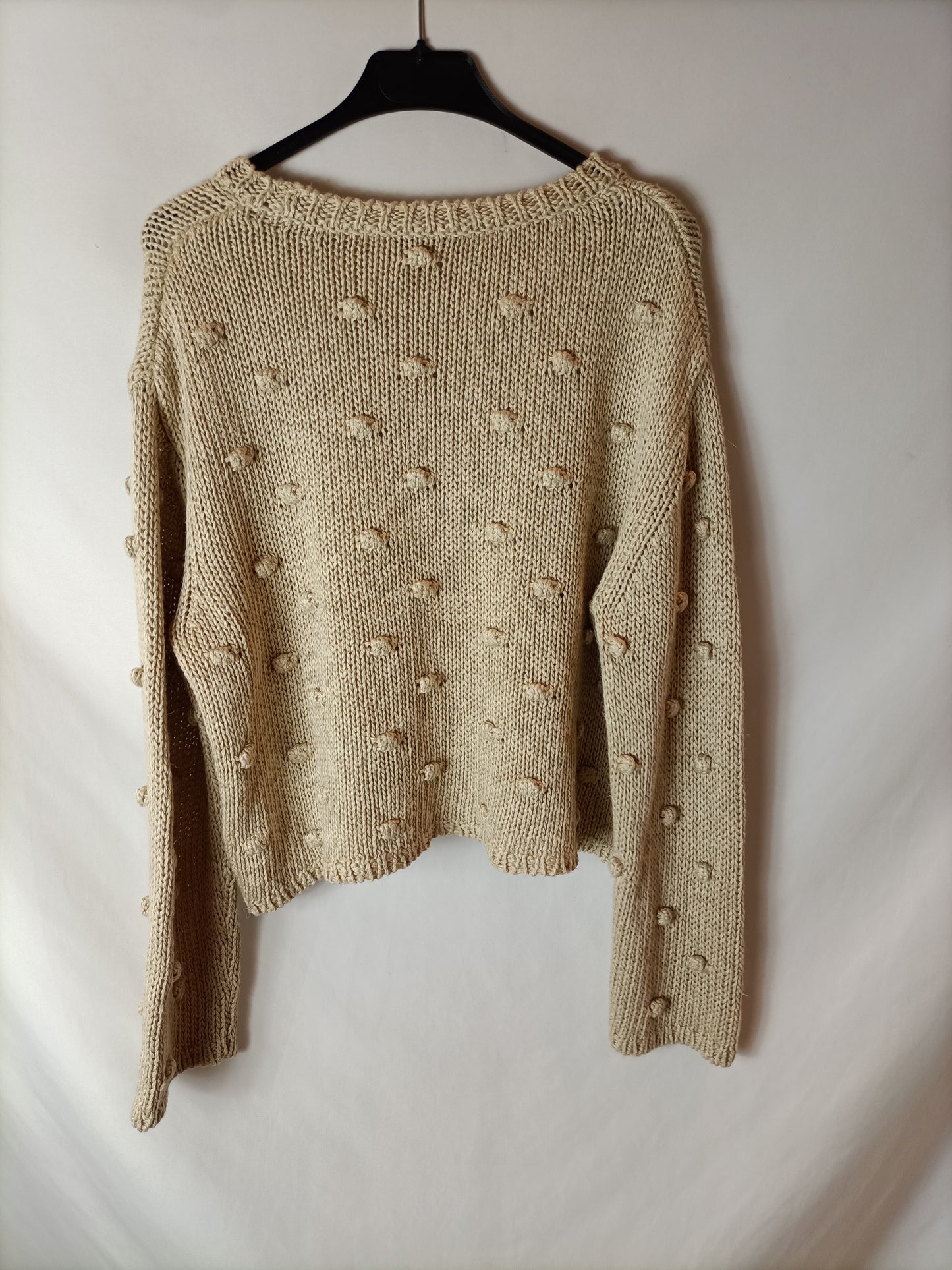 ZARA. Jersey beige bodoques. T S