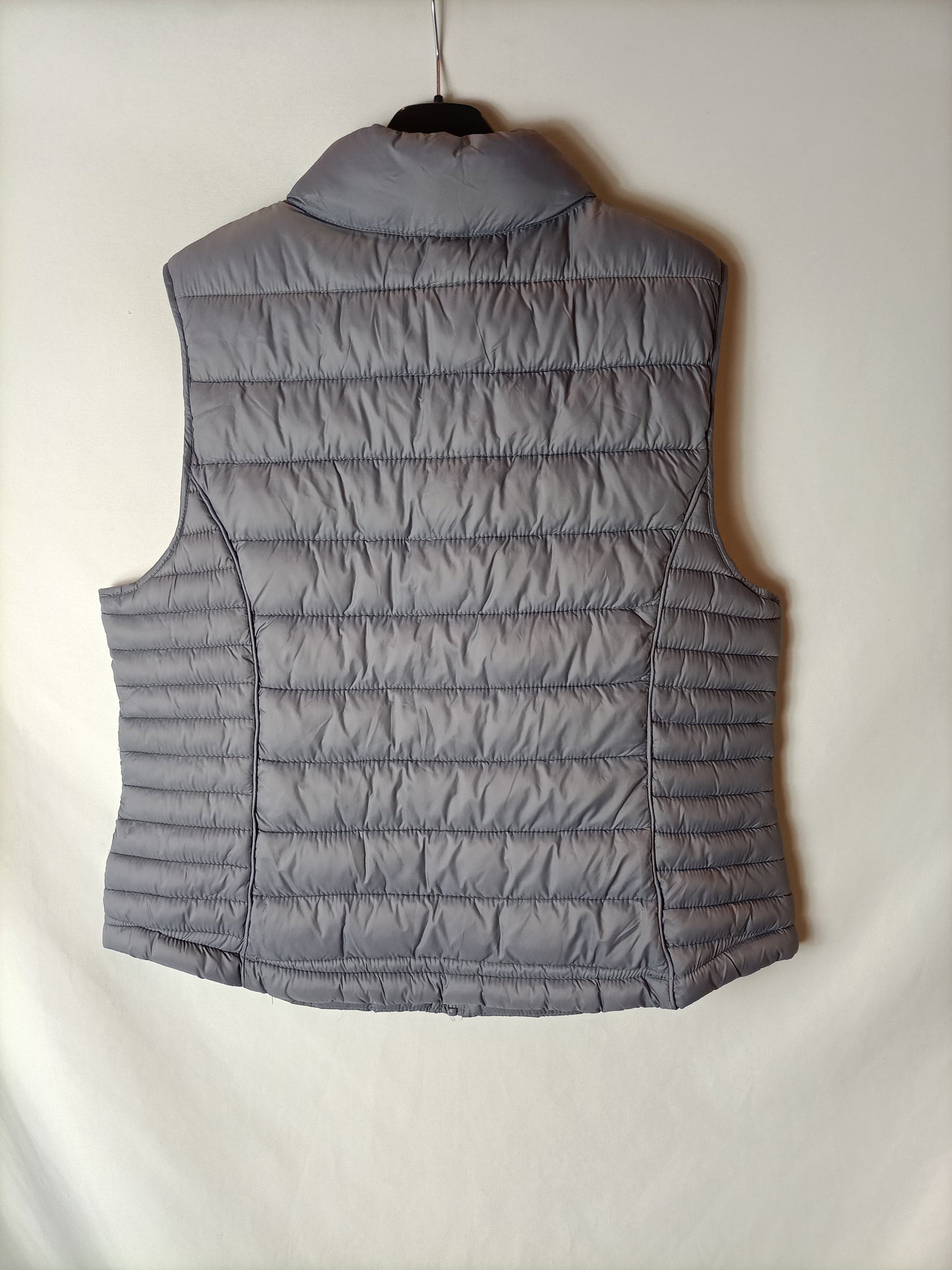 PRIMARK. Plumas ligero gris T.L