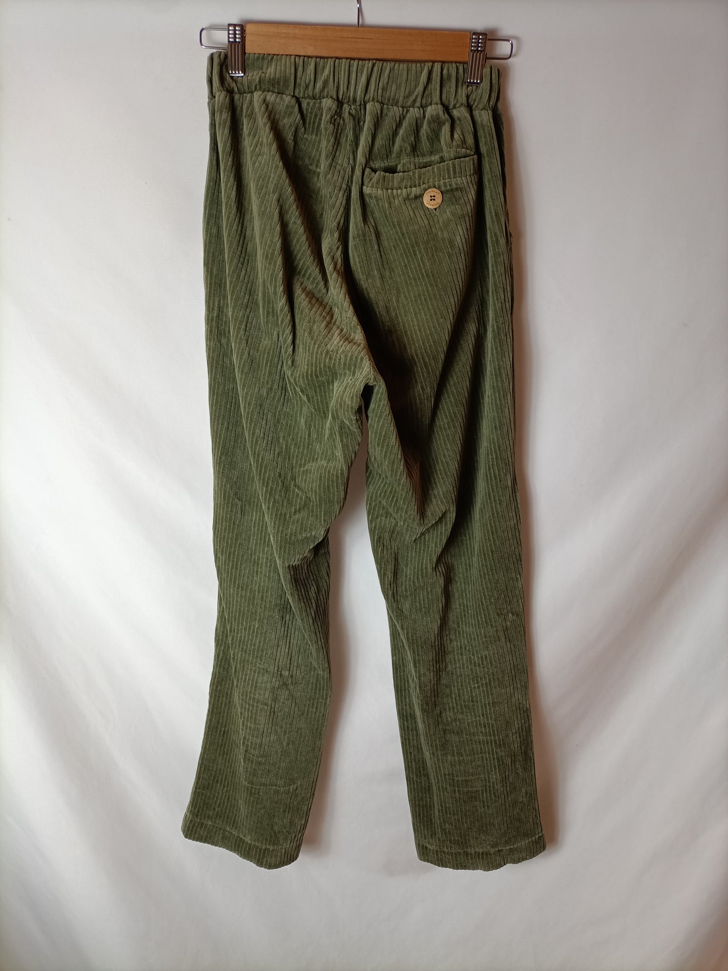 MARIE . Pantalón pana verde T.s