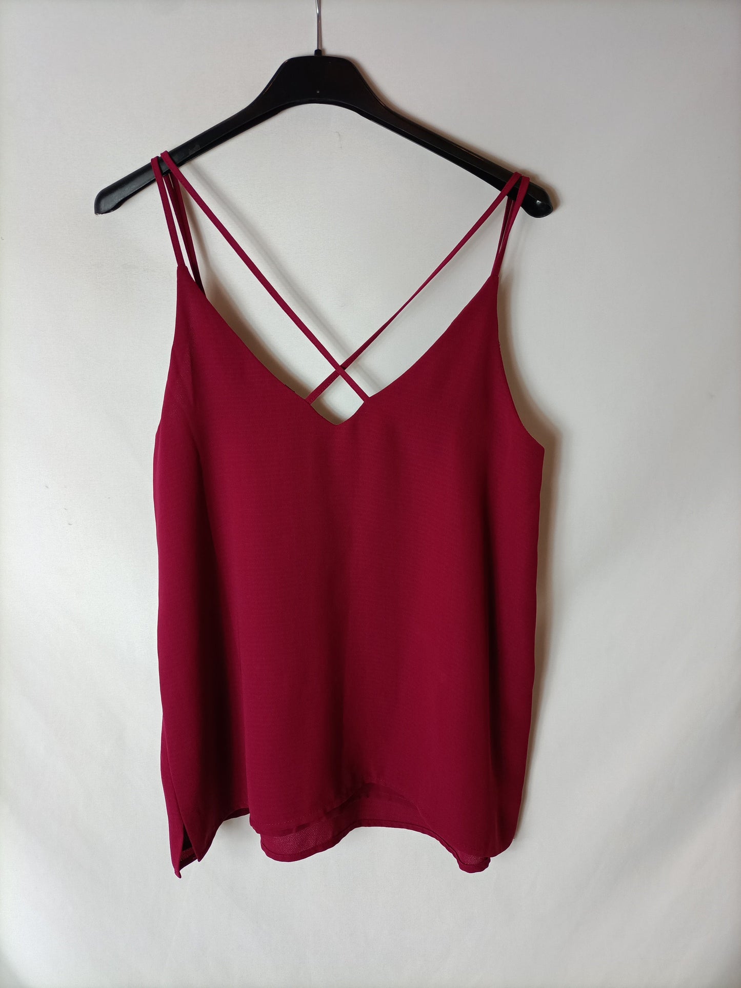 STRADIVARIUS. Top burdos tirantes T.s