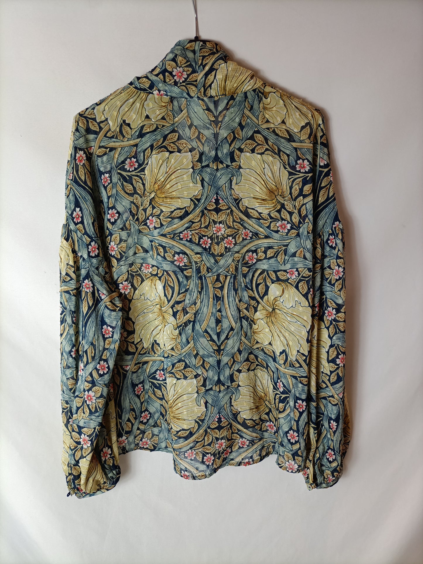 H&M x MORRIS&CO.Blusa estampada flores T.34