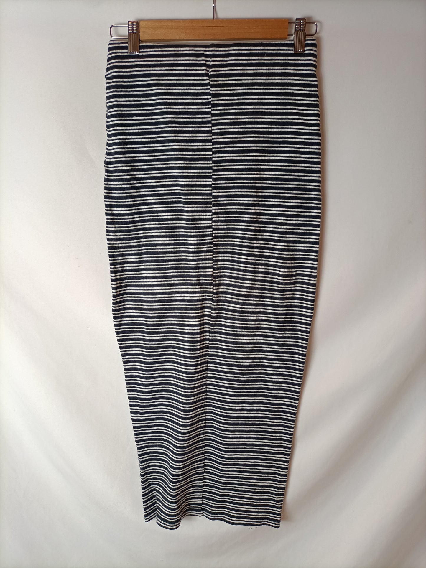 ZARA. Falda entallada rayas T.m