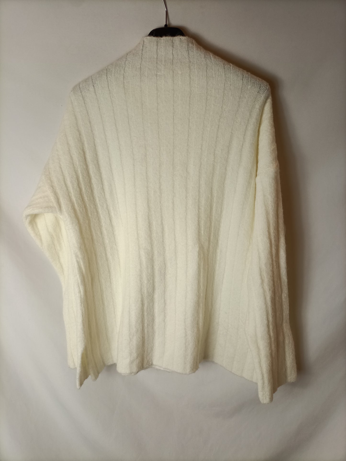 OTHERS. White turtleneck sweater. YOU (s/m)