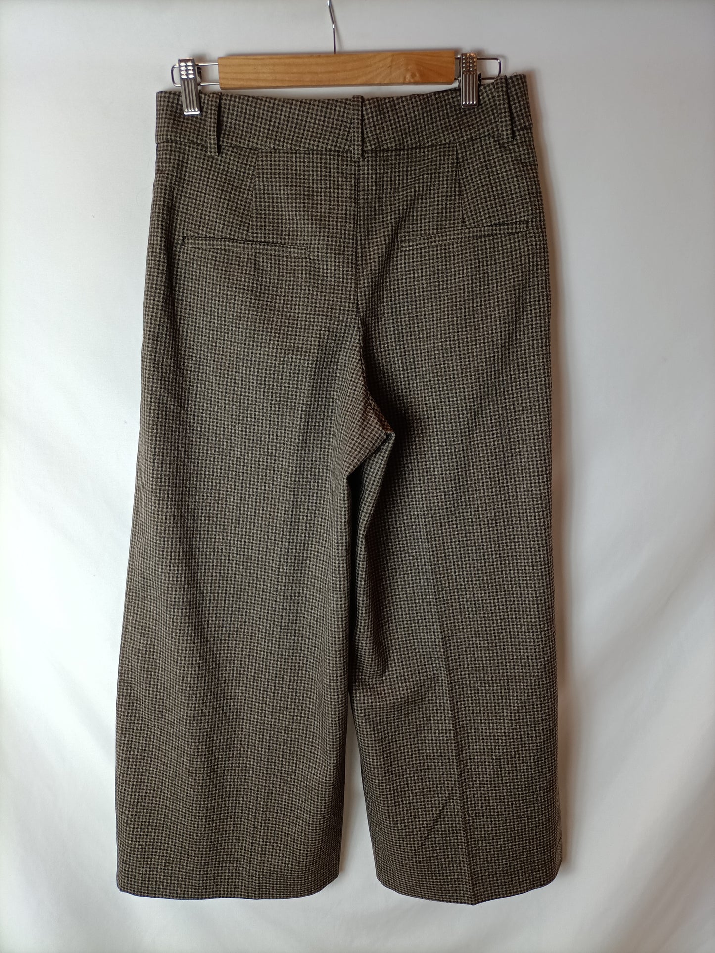 MANGO. Checked culottes. Size 36