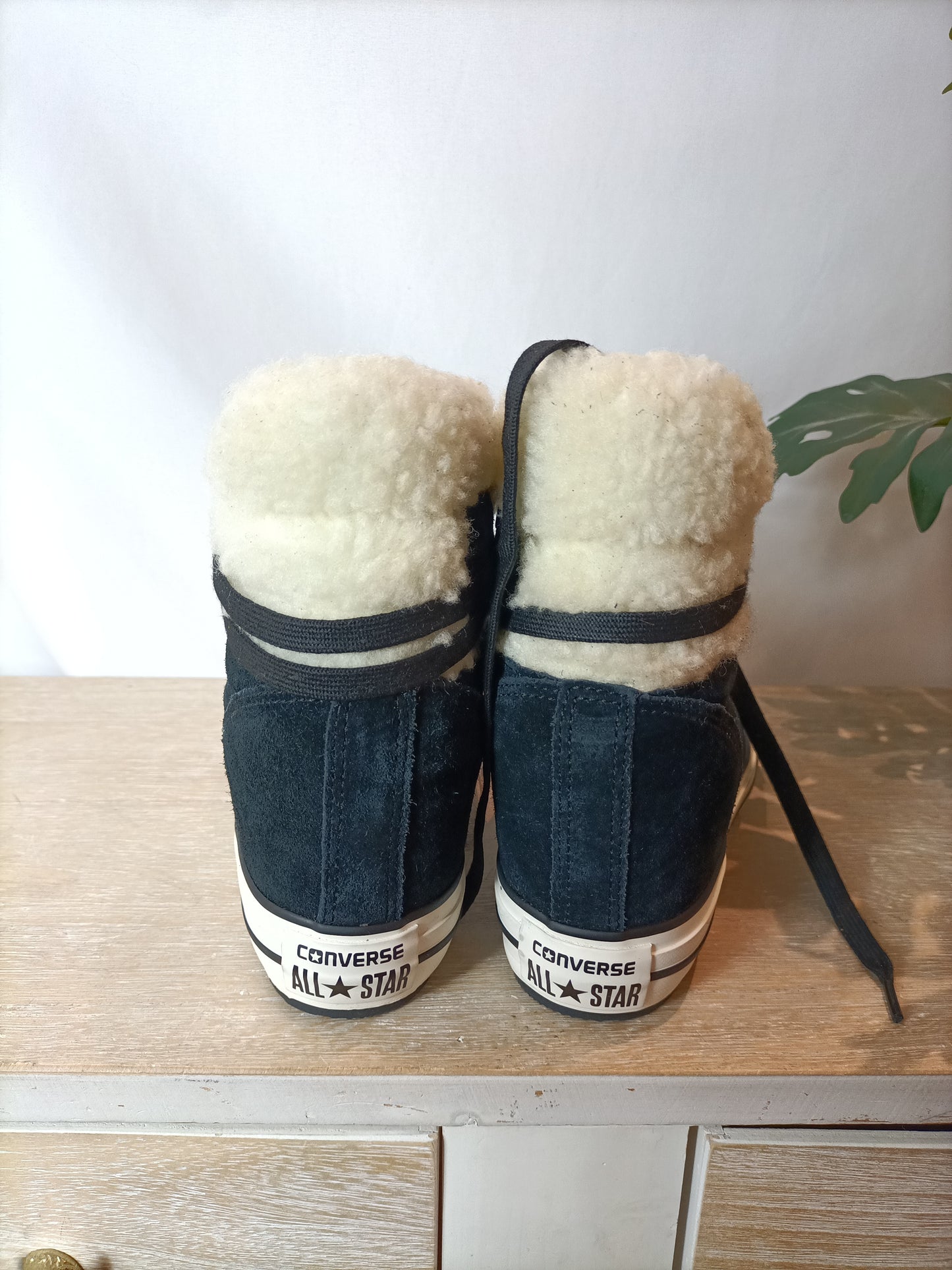 CONVERSE. Zapatillas plataforma. T 8 (40)