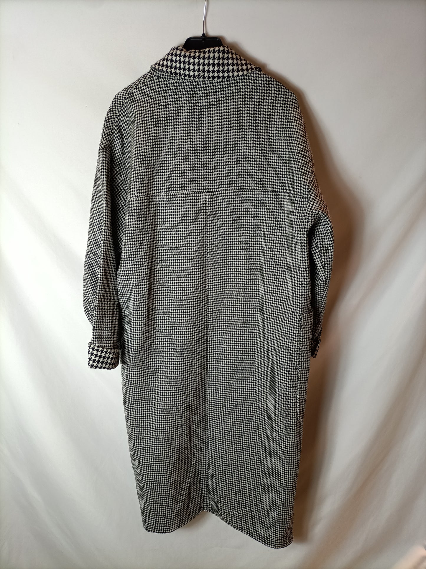 NÜMPH. Abrigo pata de gallo T.38