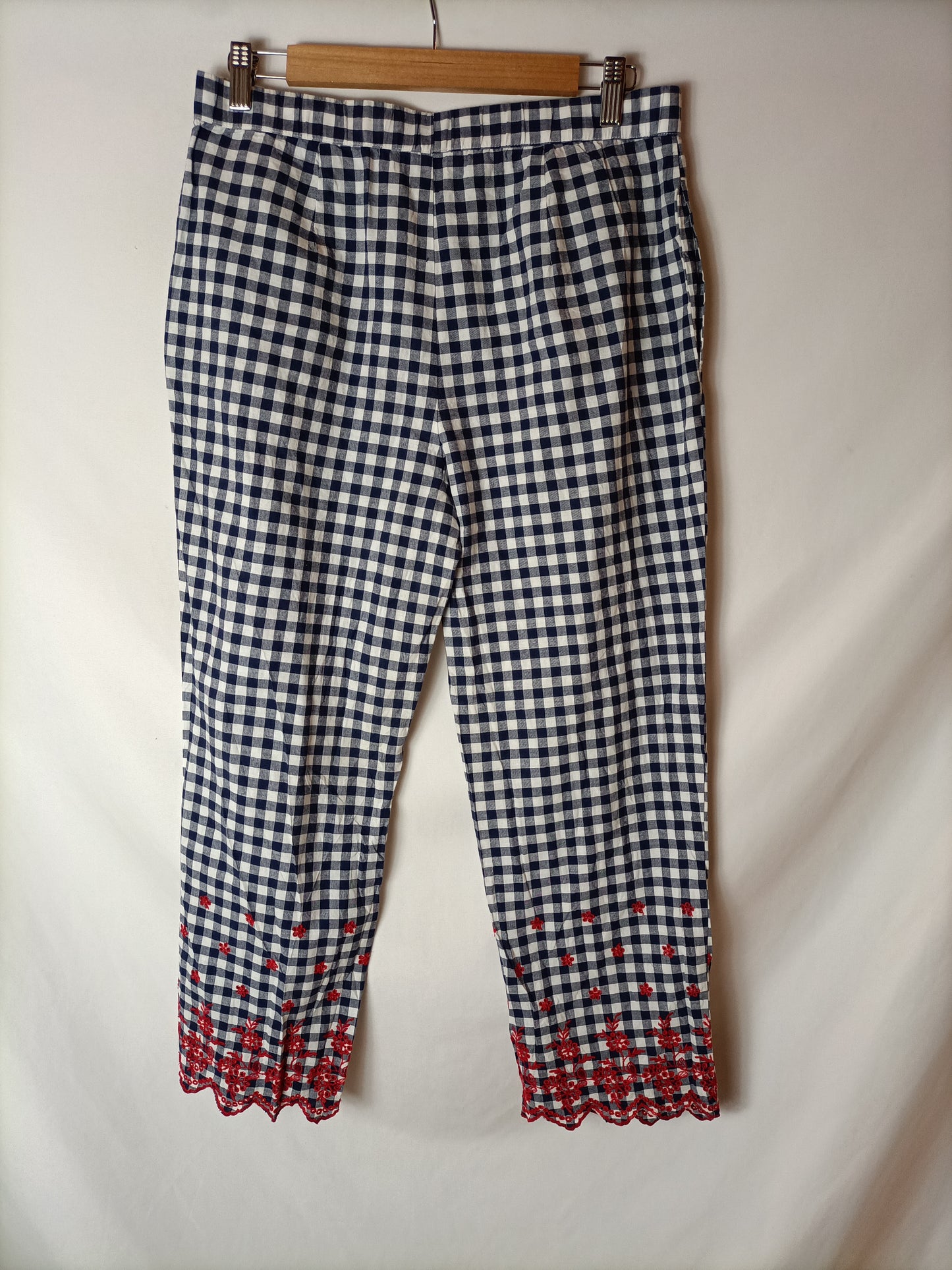 ZARA. Pantalón cuadros Bordado T.m