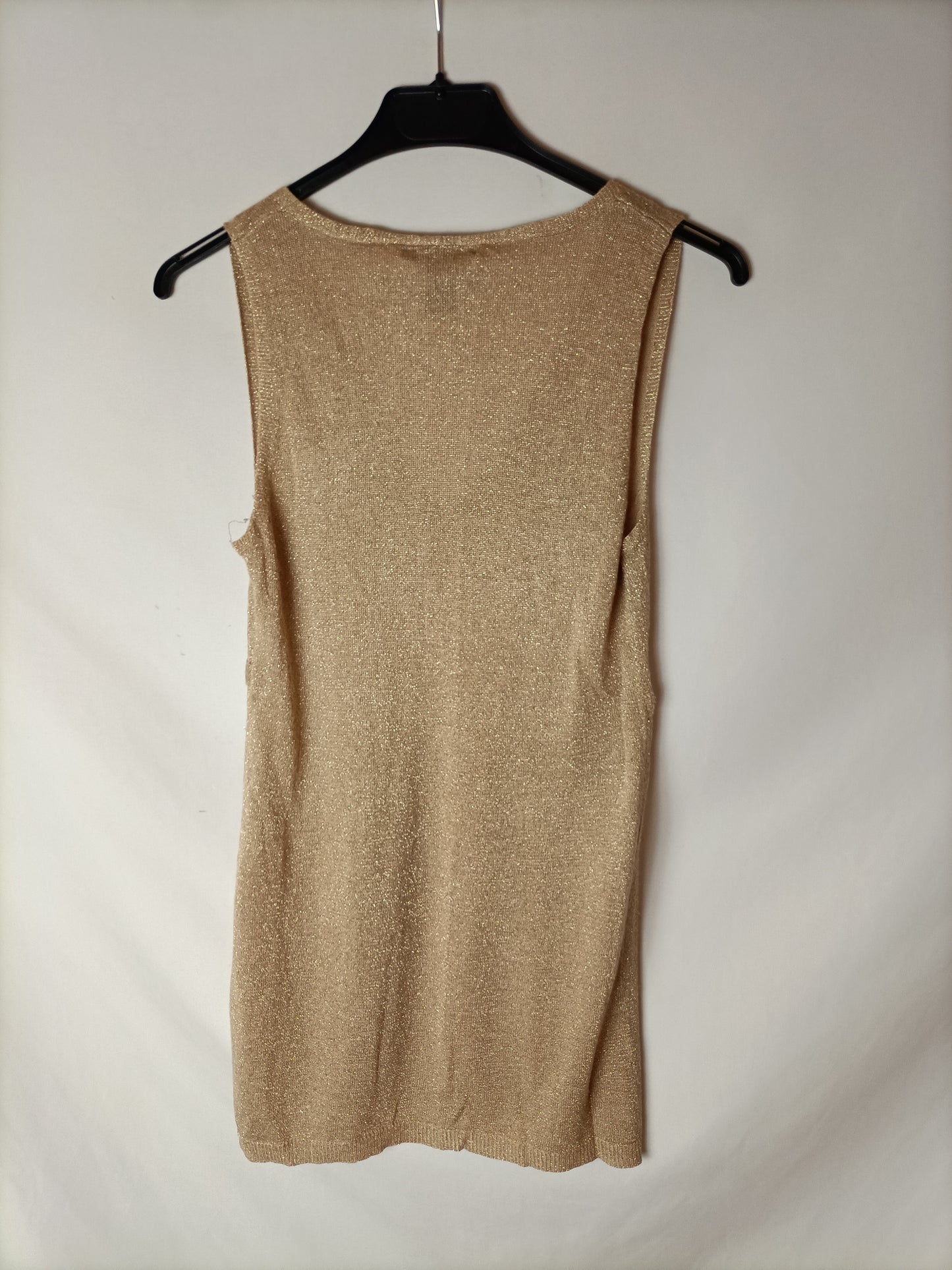 MANGO. Top dorado. T S