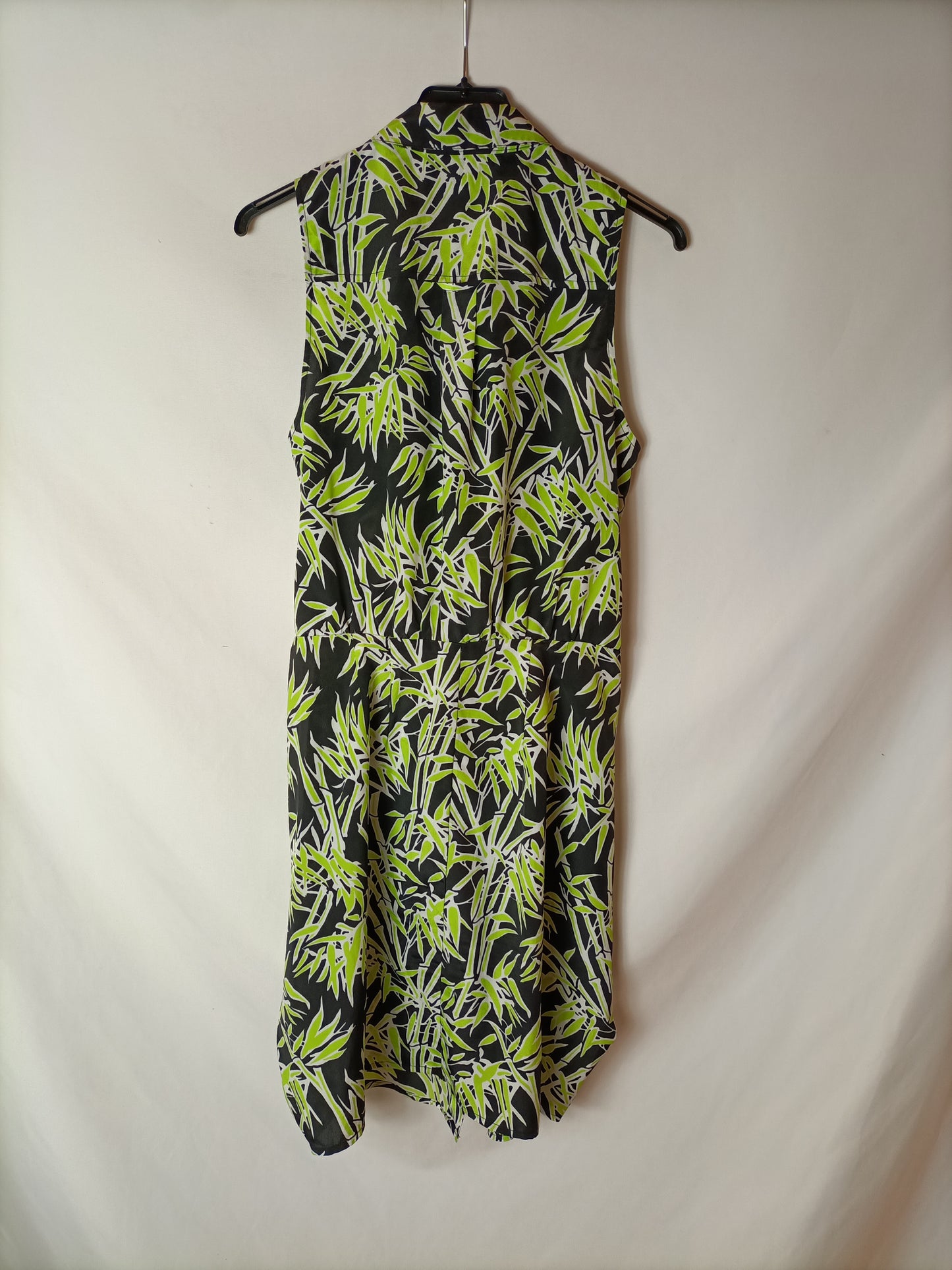 MICHAEL KORS. Printed button-down dress. Size 2 (XS)