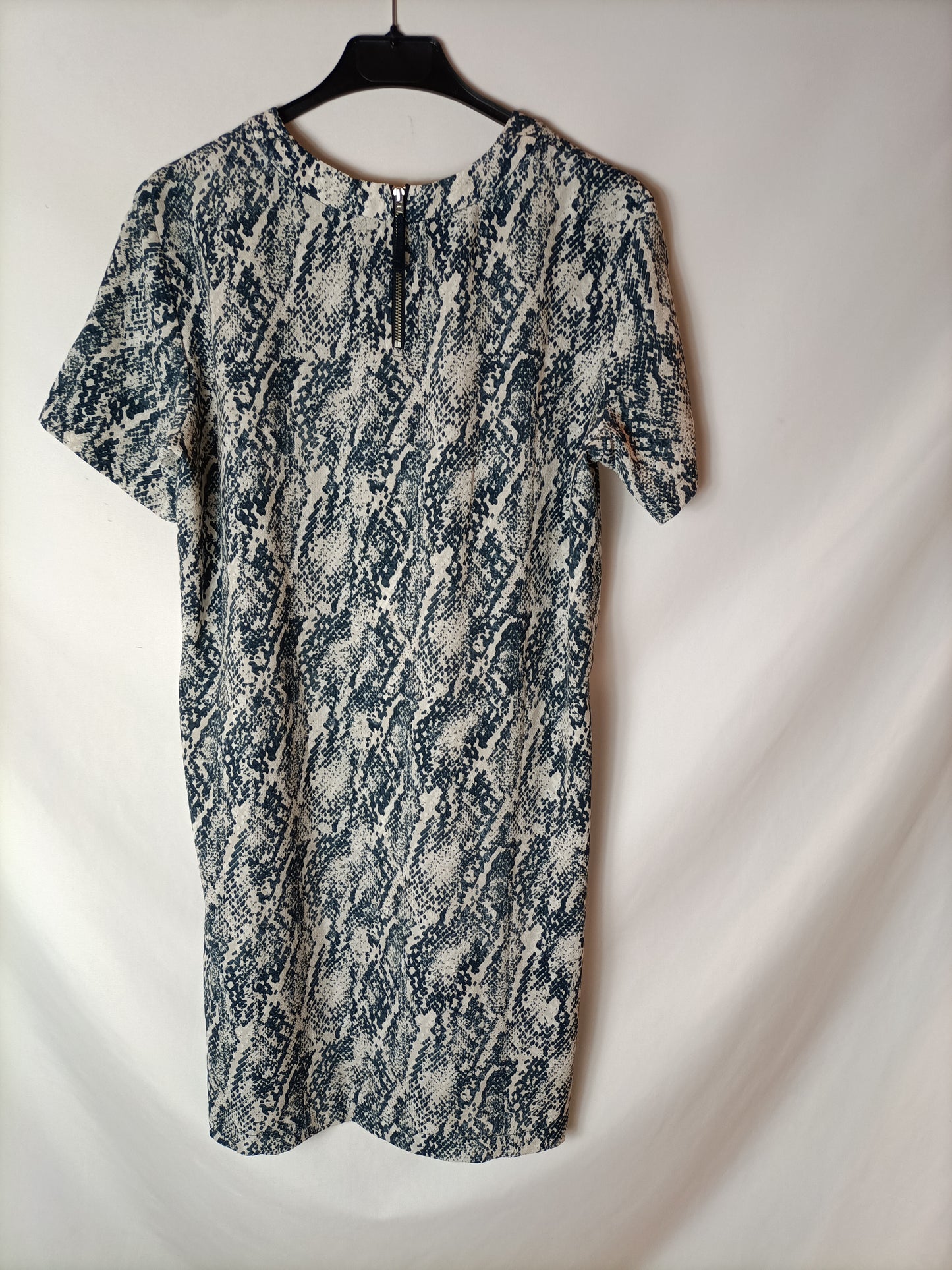 MANGO. Vestido animal print fluido. T M