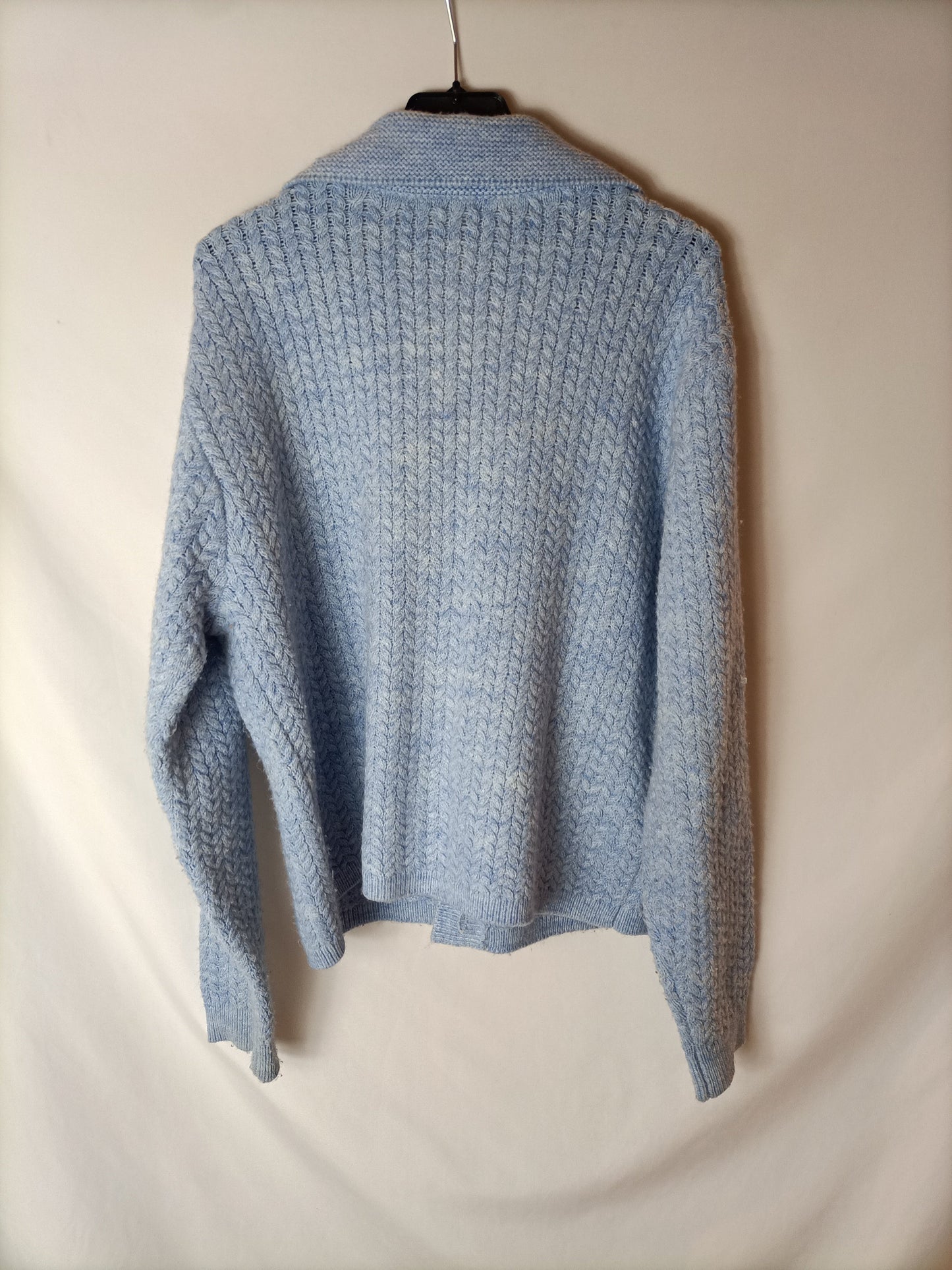 OTRAS. Cárdigan azul claro espiga. T S/M