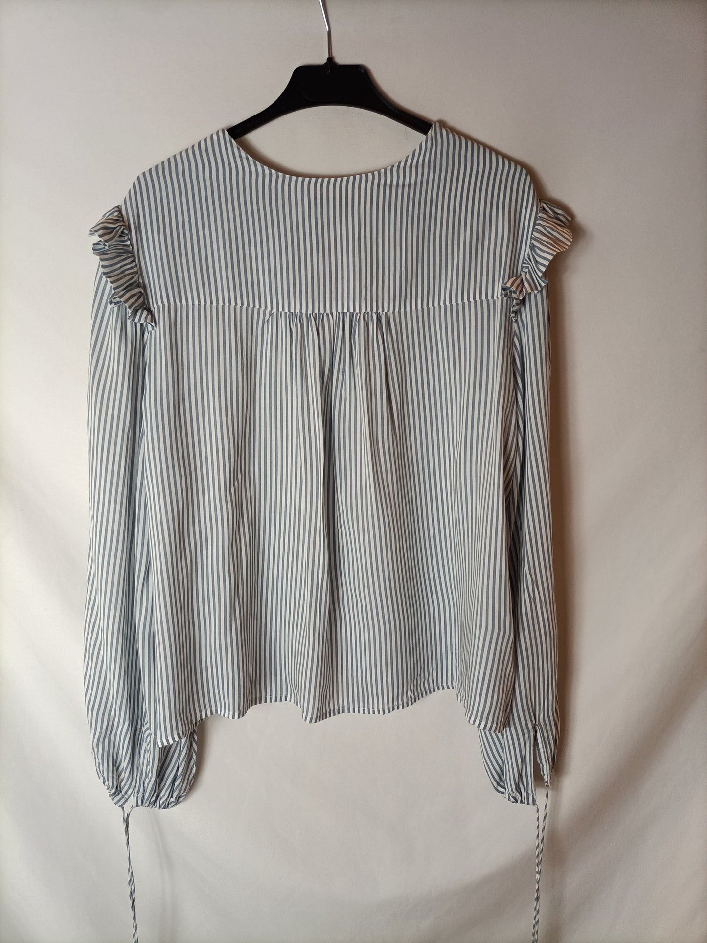 MANGO. blusa fluida rayas T.l