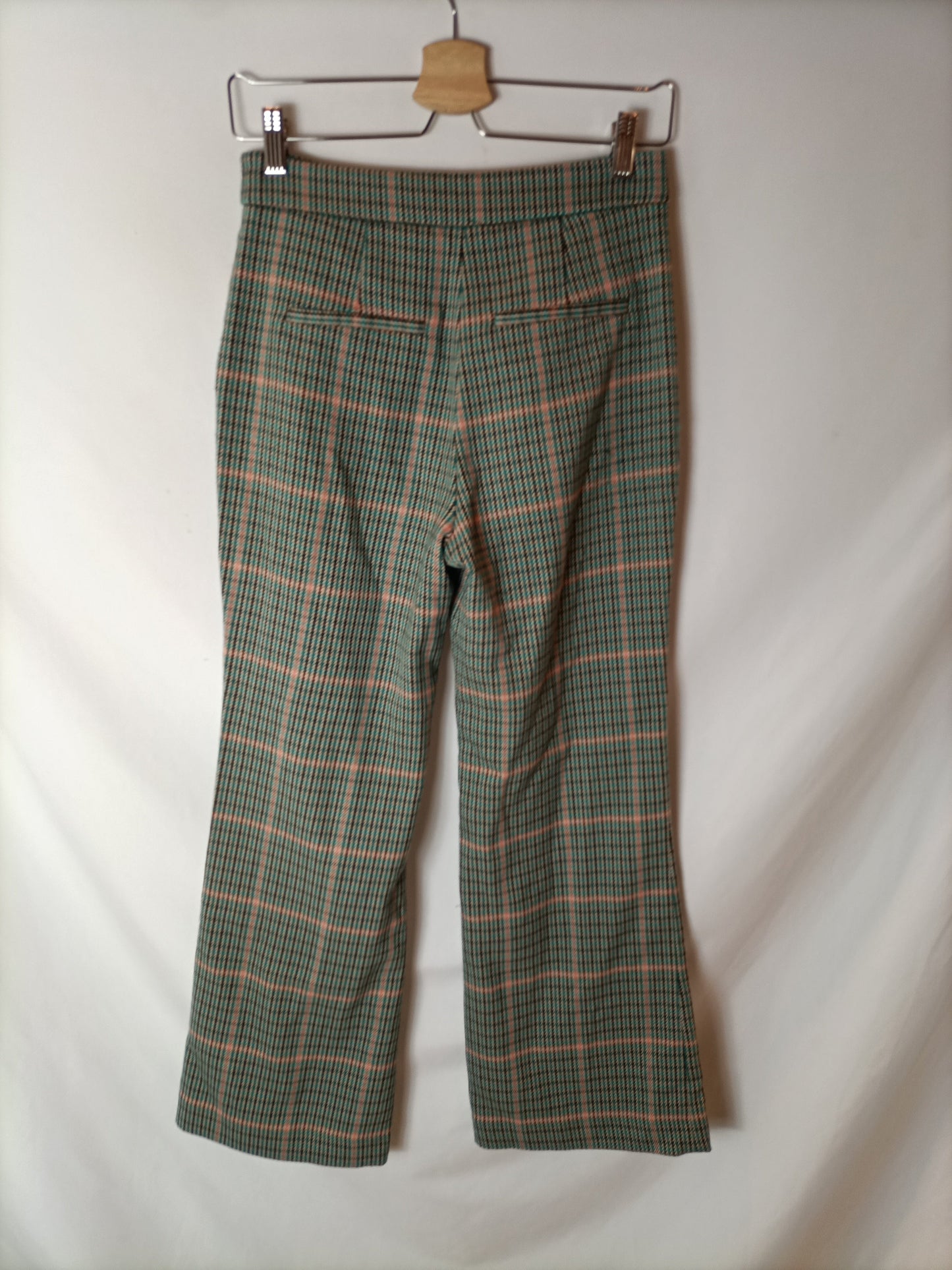 SFERA. Pantalones pata de gallo colores. T 36