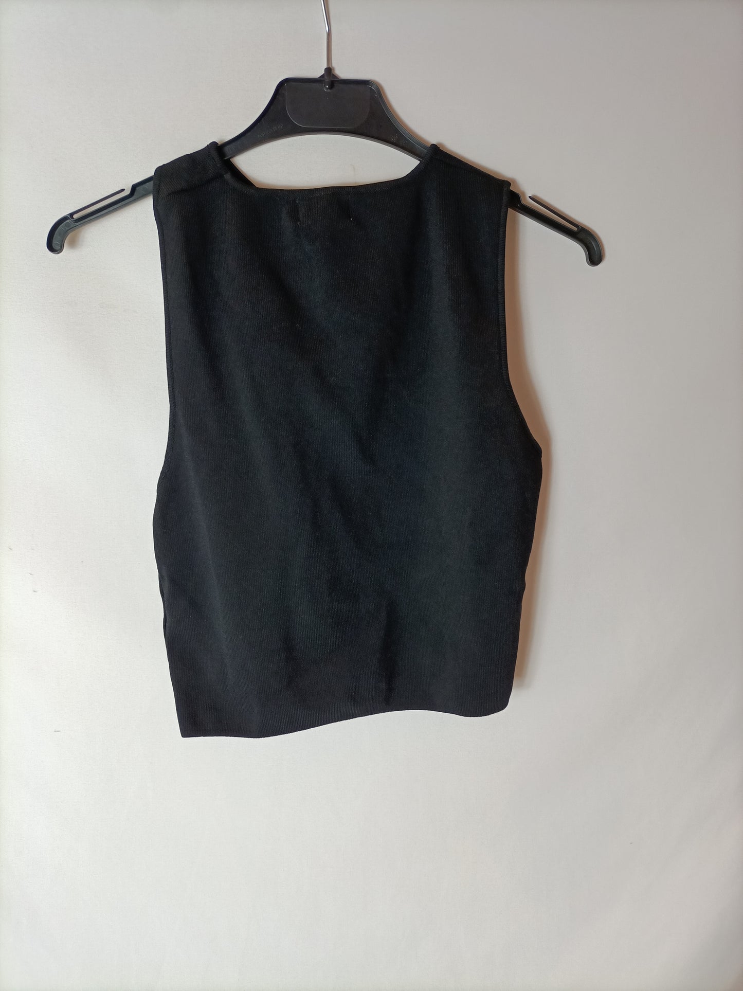 SUPERDOWN. Asymmetrical black top. TS