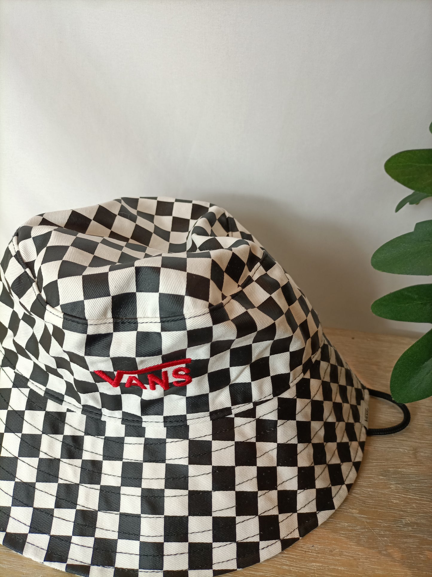 VANS. Gorro bucket cuadros. TM/L