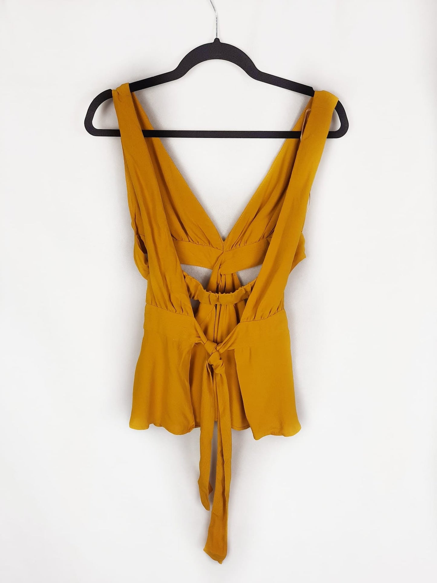 ZARA. Top mostaza aberrturas T.M