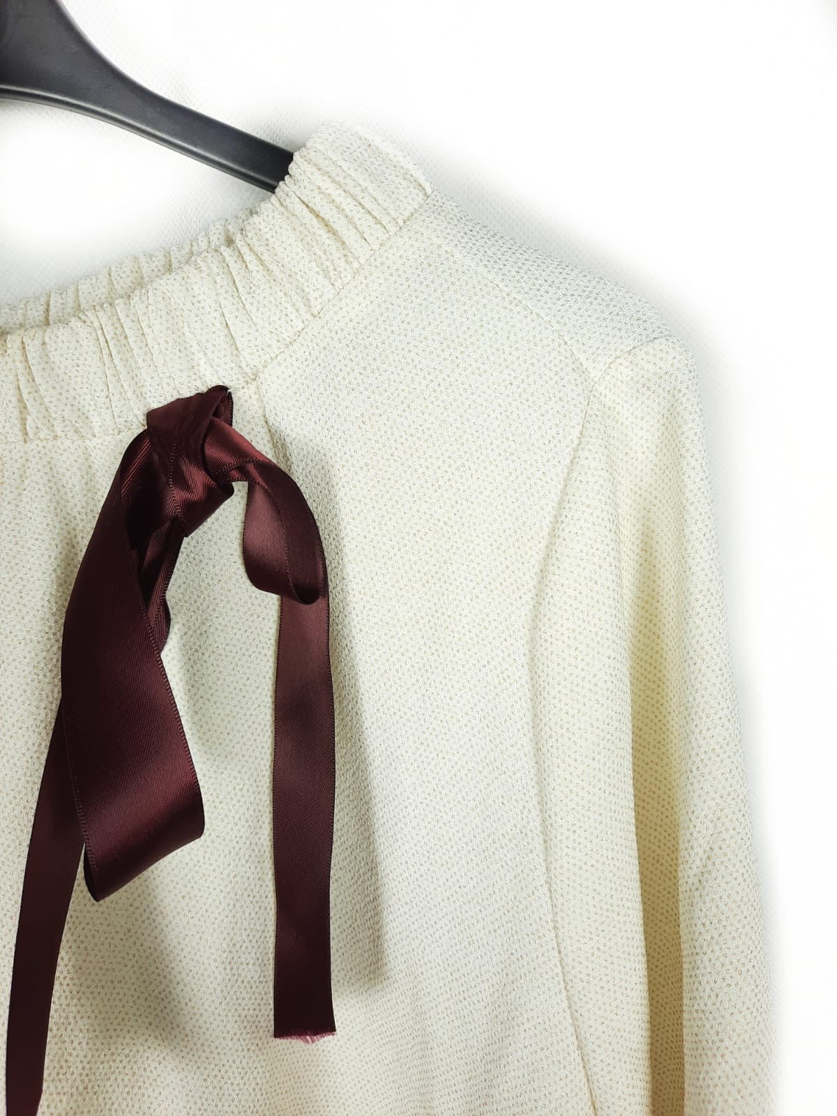 PILAR PRIETO.Blusa lazo T.46