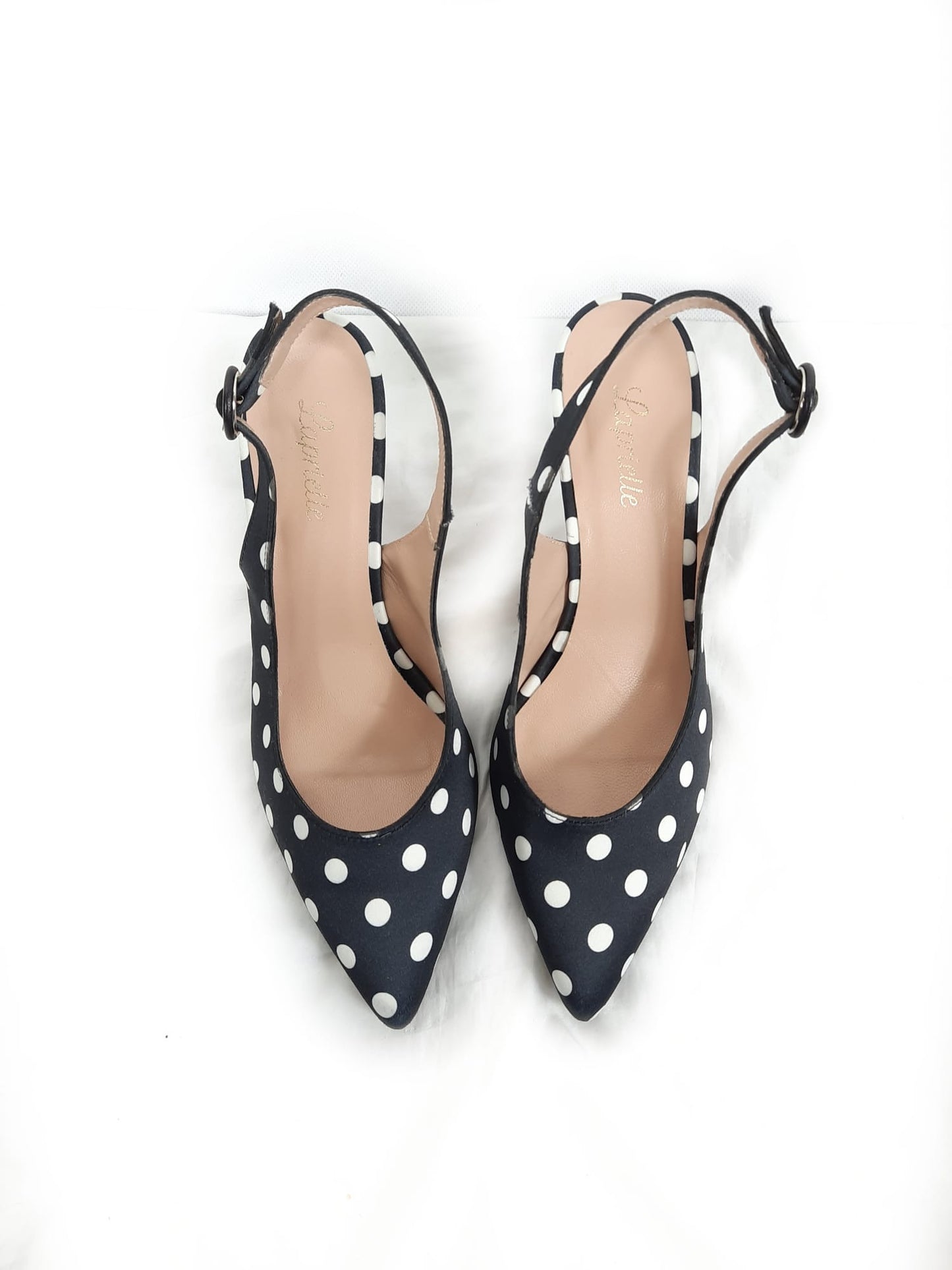 LAPRIELLE. Moon-shaped stilettos S.40