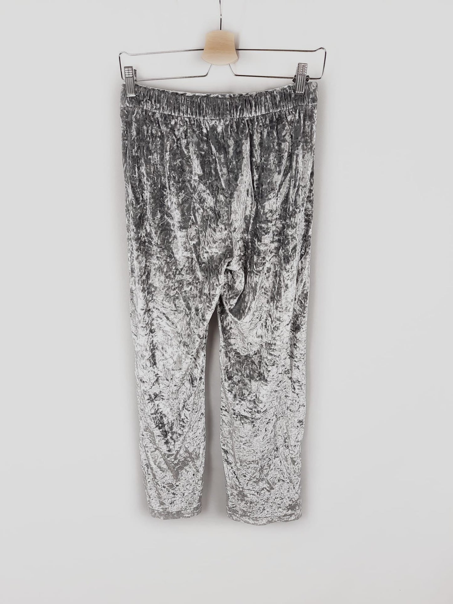 OYSHO. Pantalón terciopelo T.s