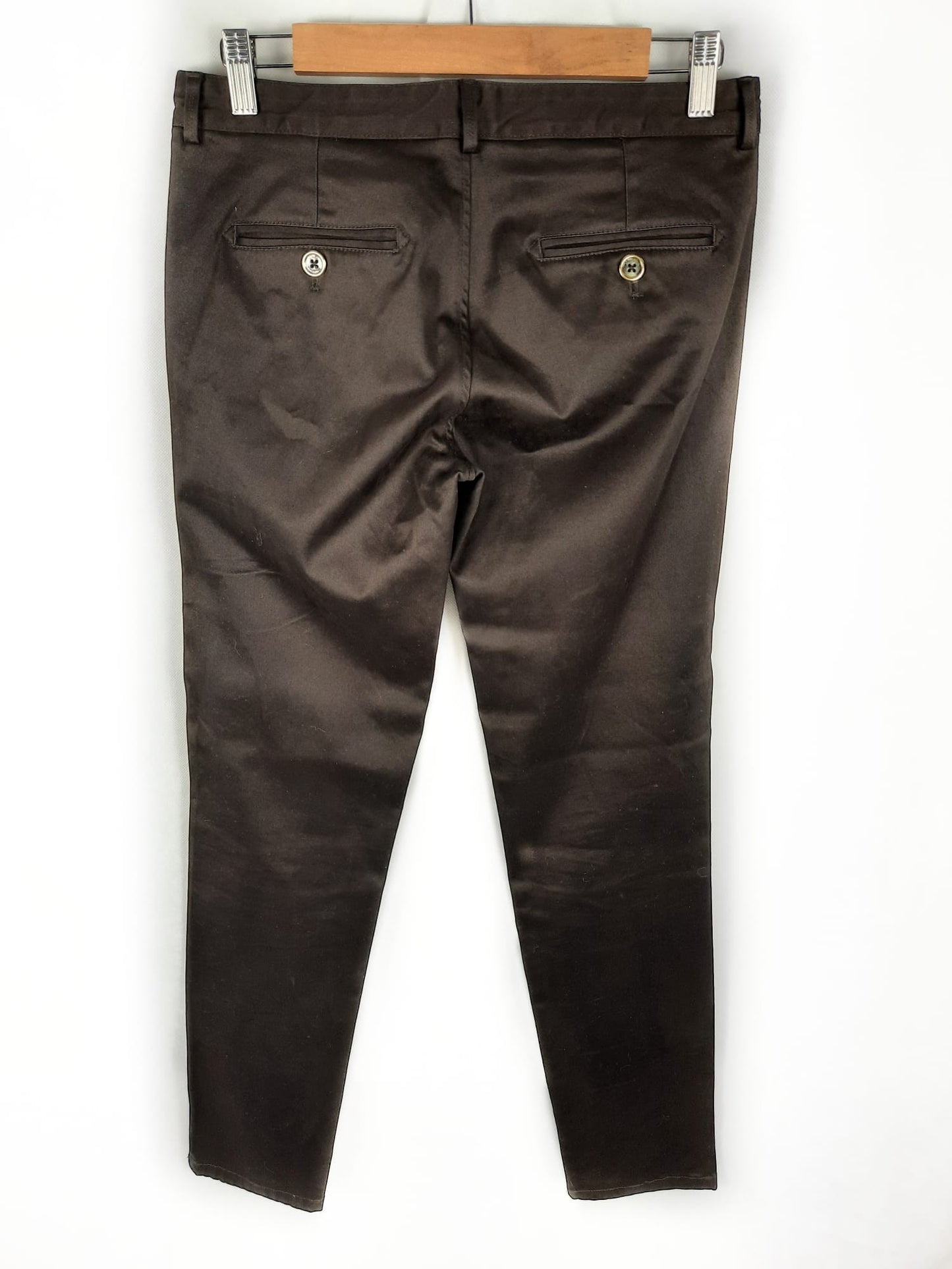 MASSIMO DUTTI. Pantalón marrón T.38
