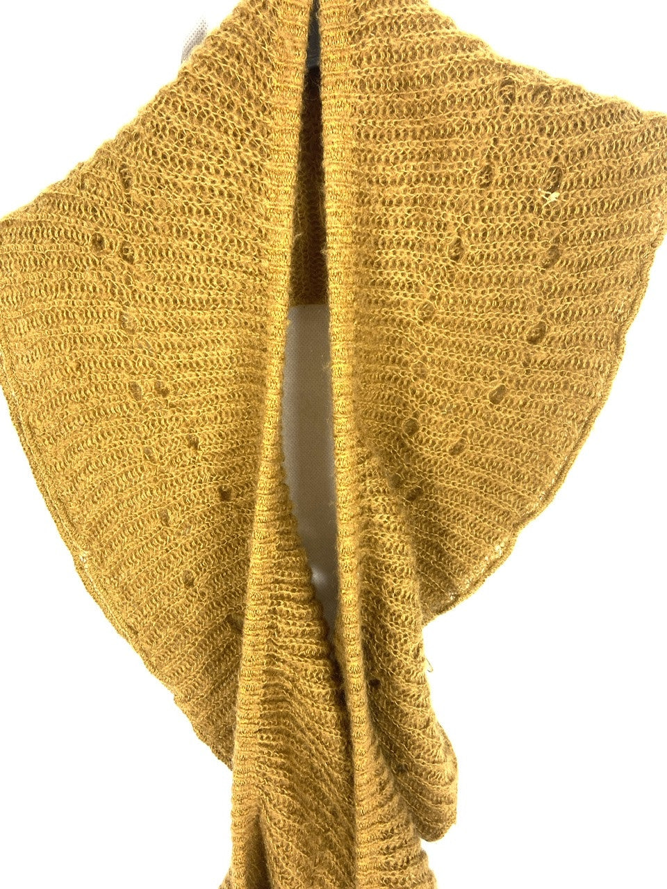 PULL&BEAR.Bufanda mostaza corché