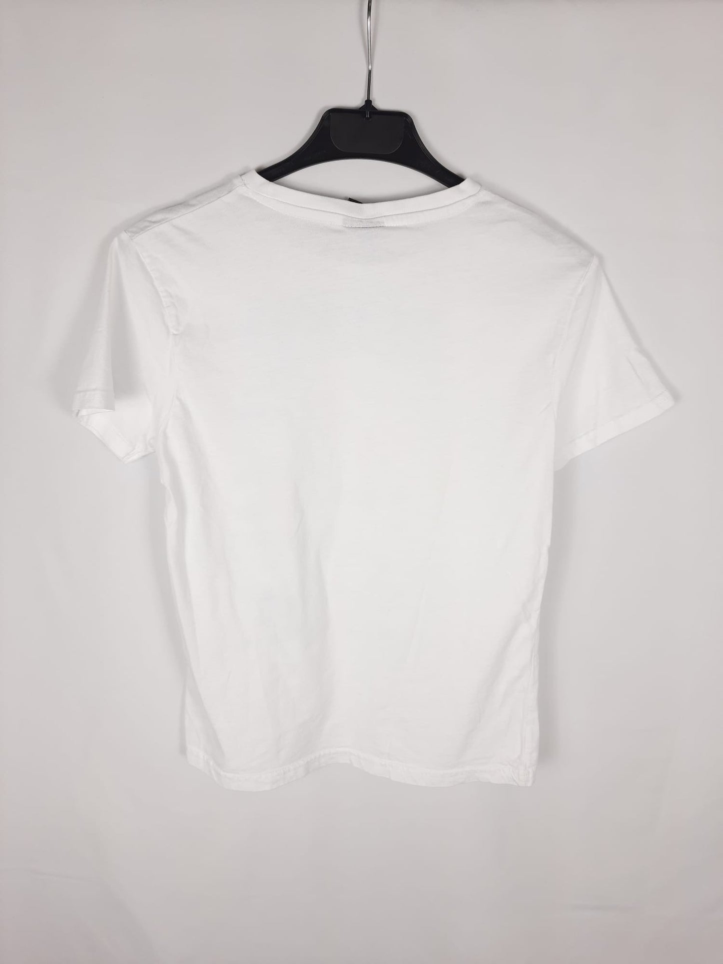 OTHERS. White short-sleeved T-shirt Ts
