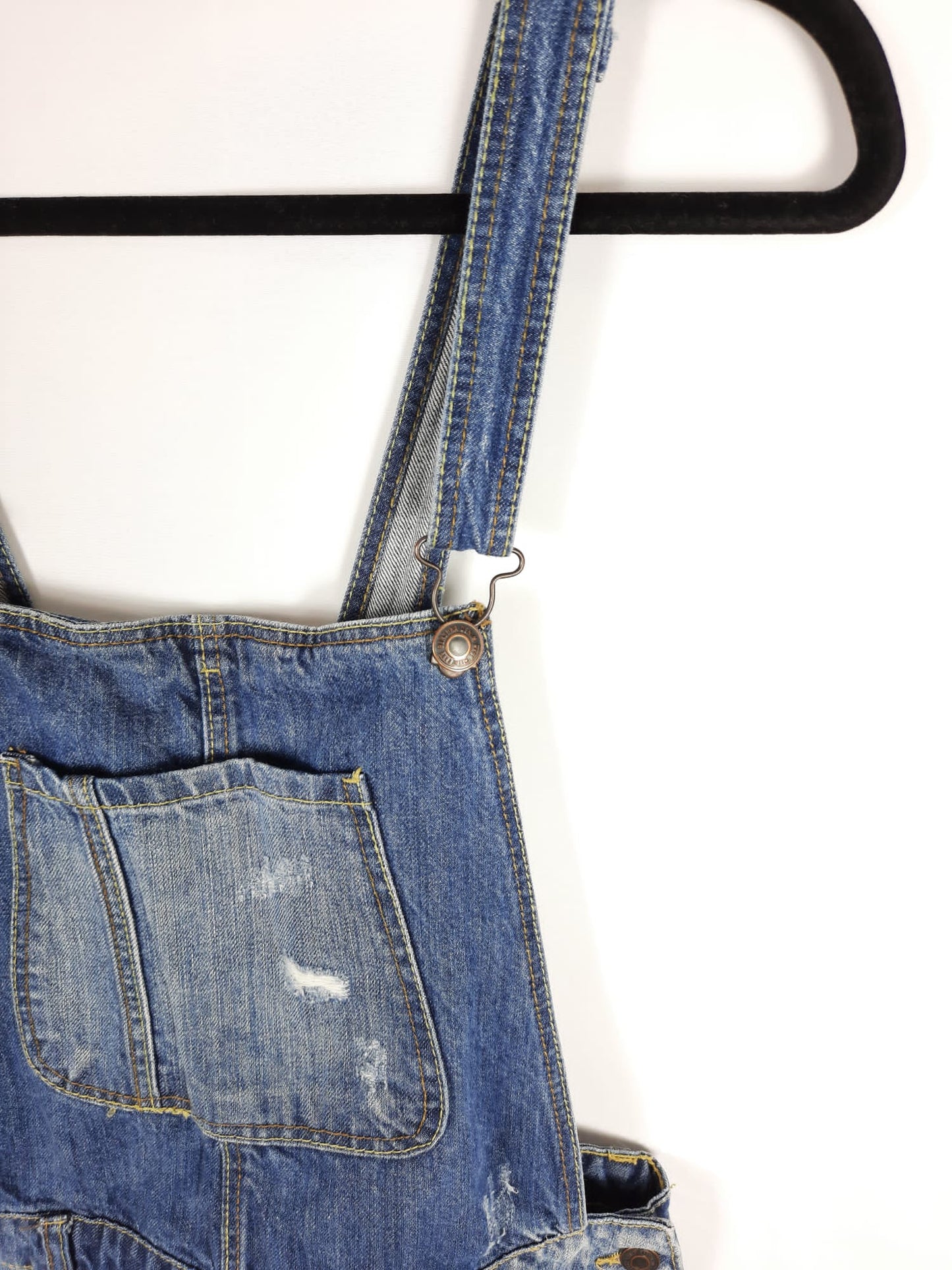 BERSHKA. Peto vaquero rotos T.m