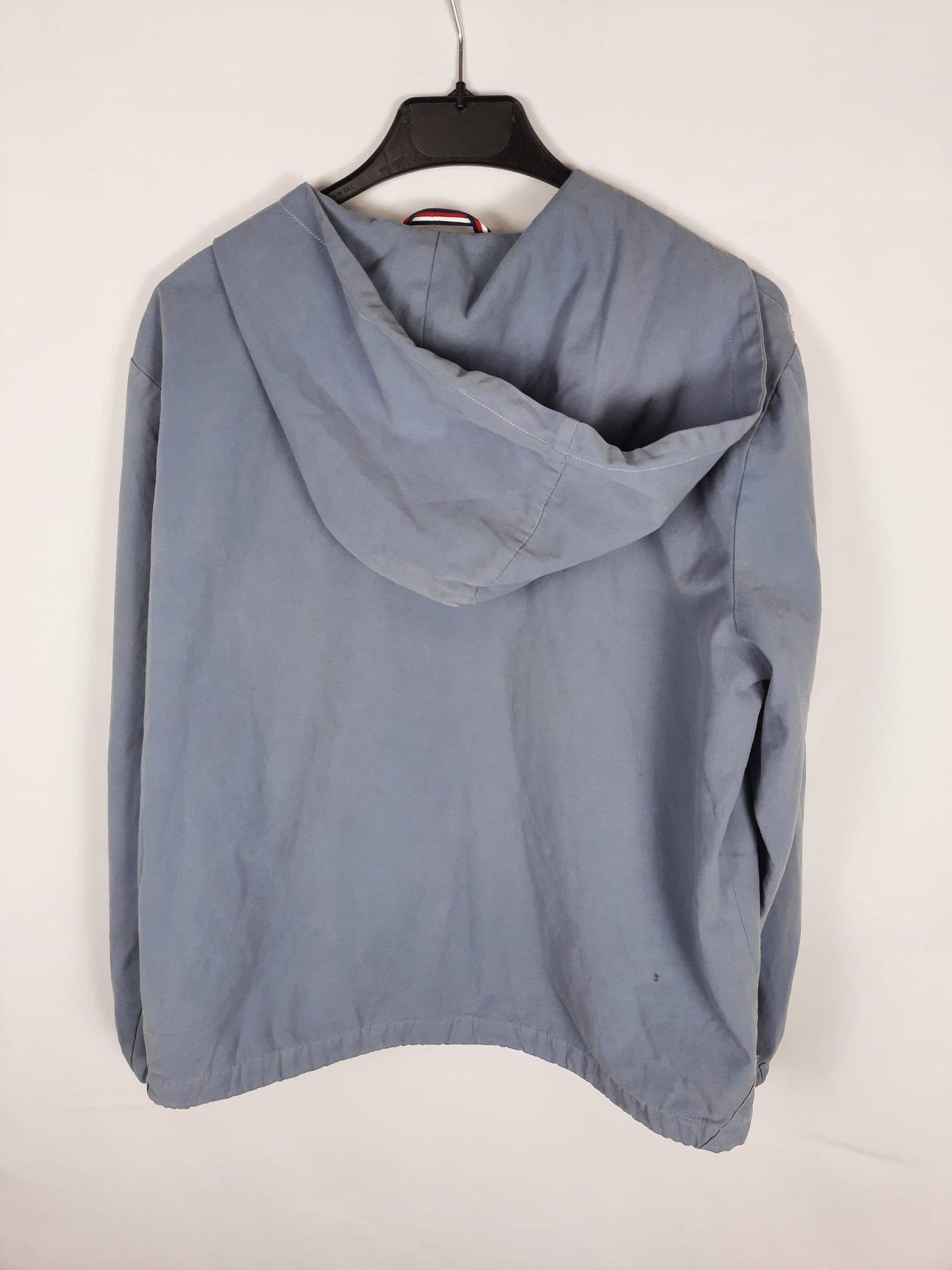 OTRAS. cazadora azul capucha y cremallera T.s/m