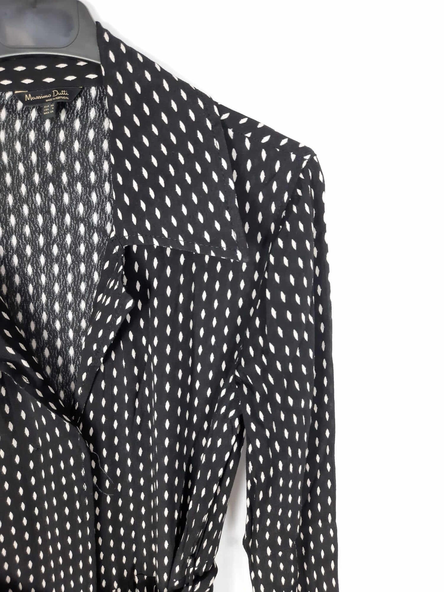 MASSIMO DUTTI. Vestido largo negro con topos color beige T.36