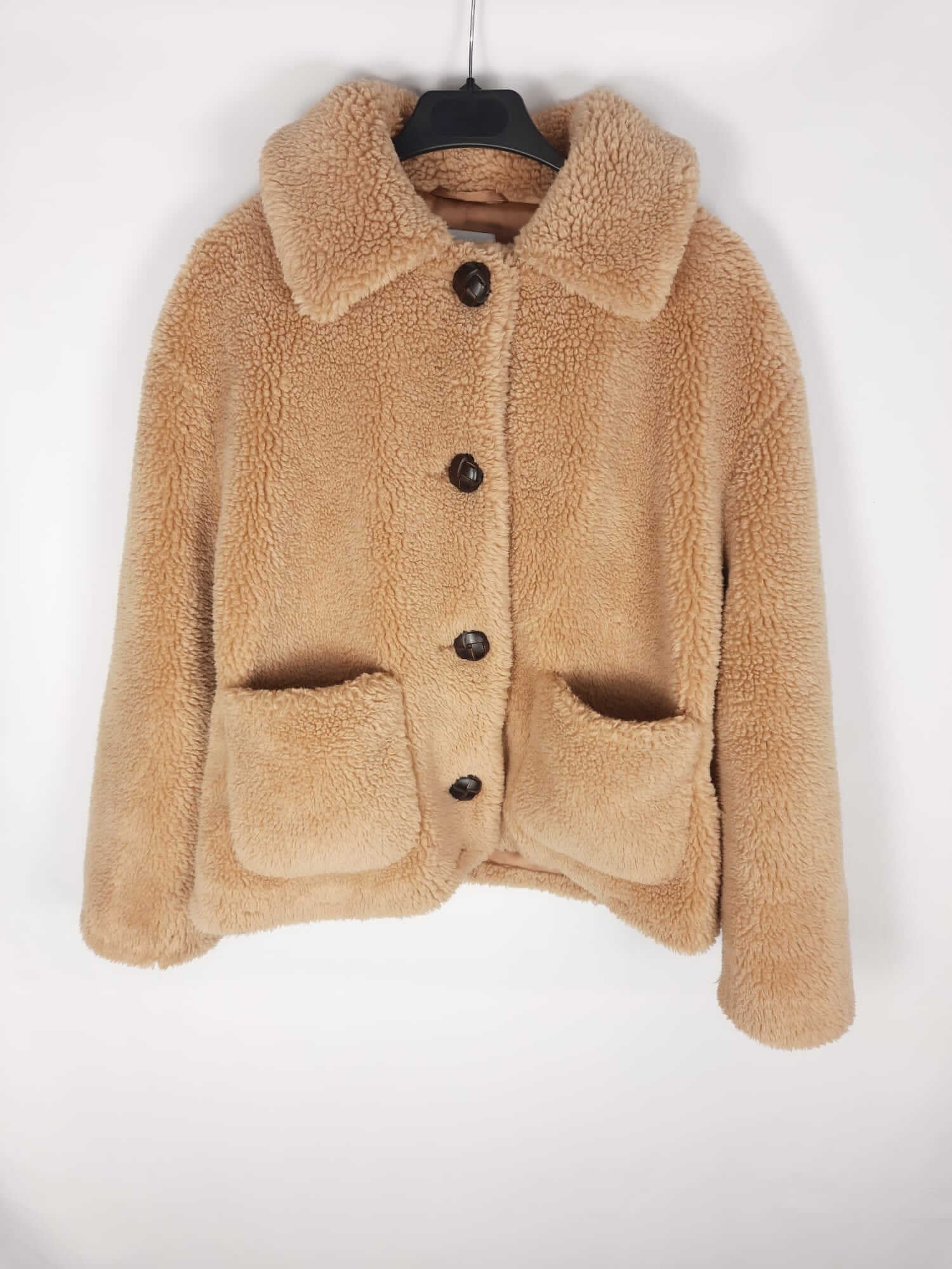 Chaqueta/abrigo borrego beige – Hibuy market