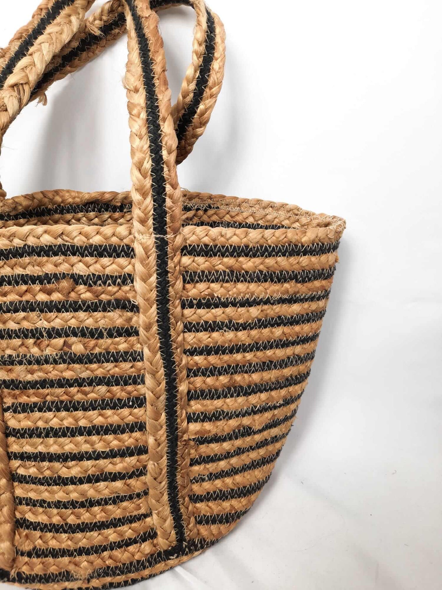 ZARA. Capazon bicolor