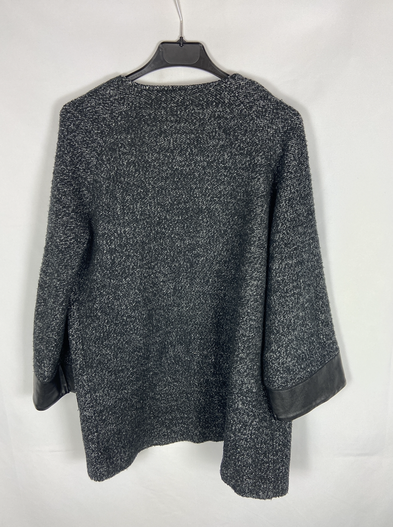 ZARA. Chaqueta de punto gris jaspeada T.m