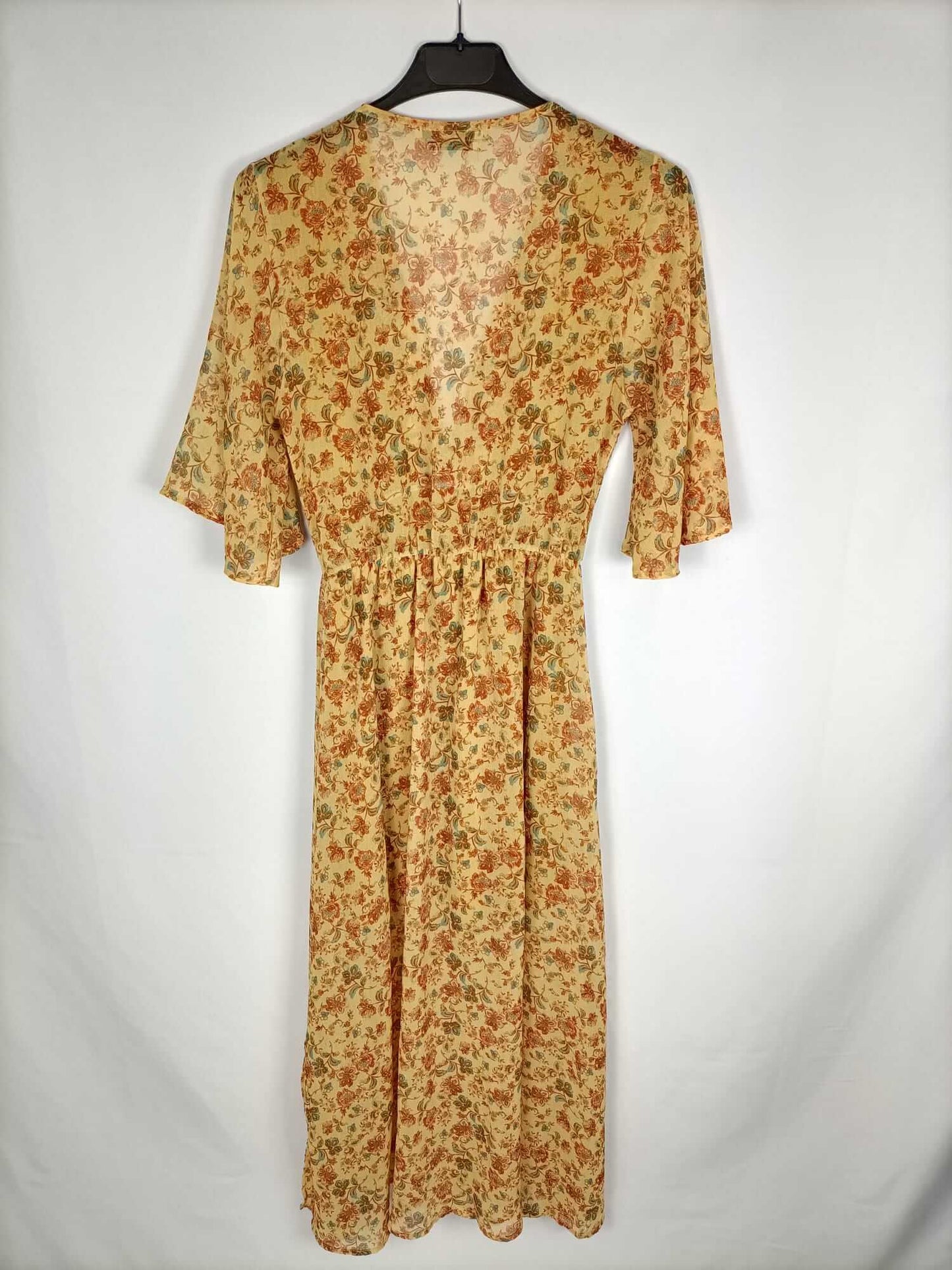 PULL&BEAR. Vestido mostaza estampado flores T. m