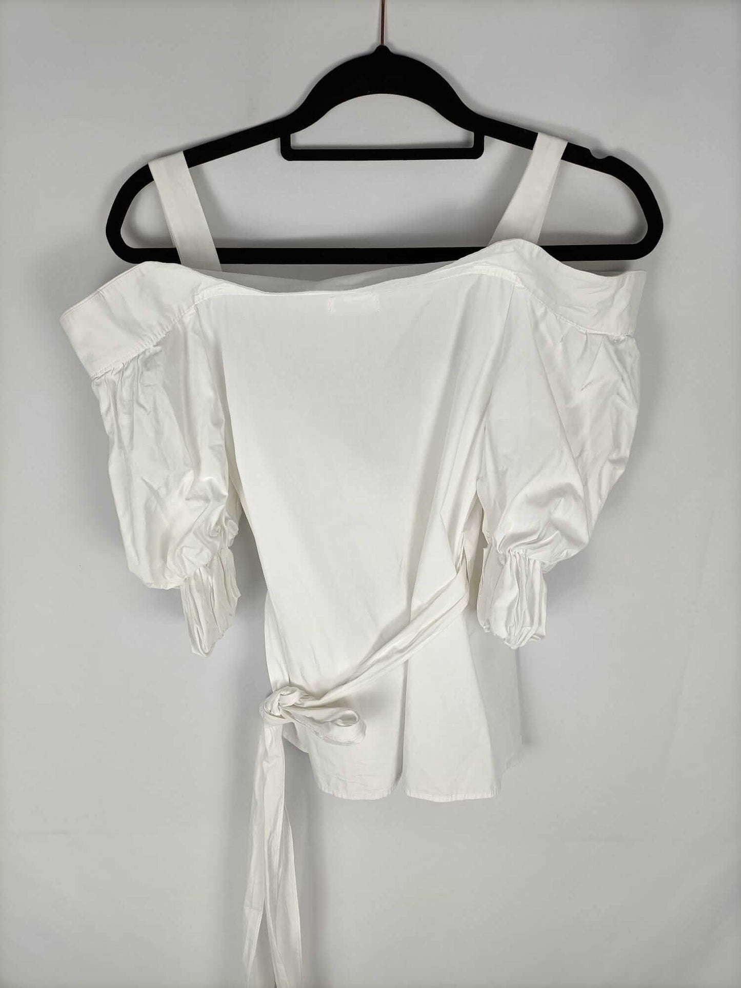 ESSUE.Blusa blanca T.s/m