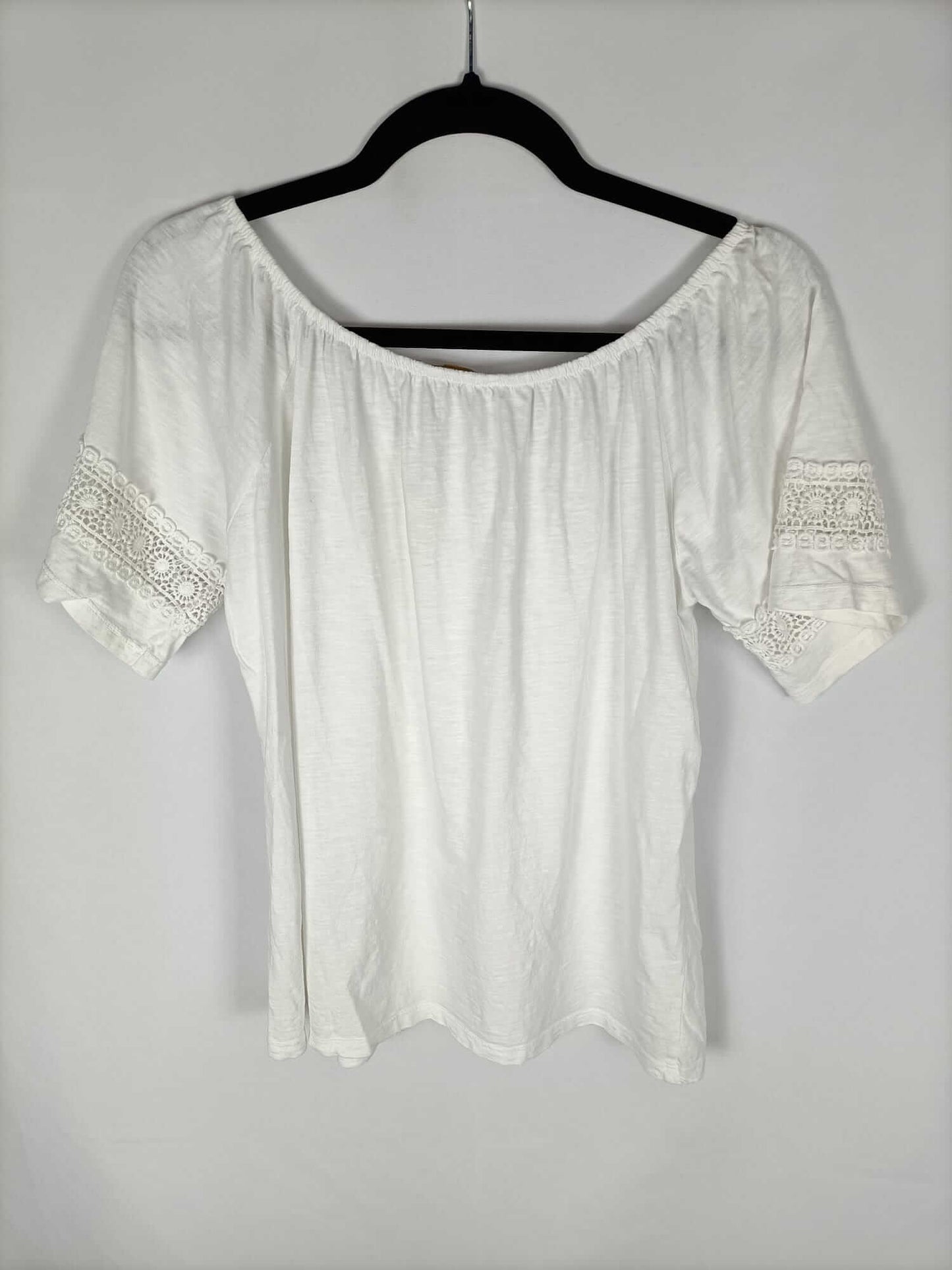 OSÉE.Camiseta blanca cuello barco TU