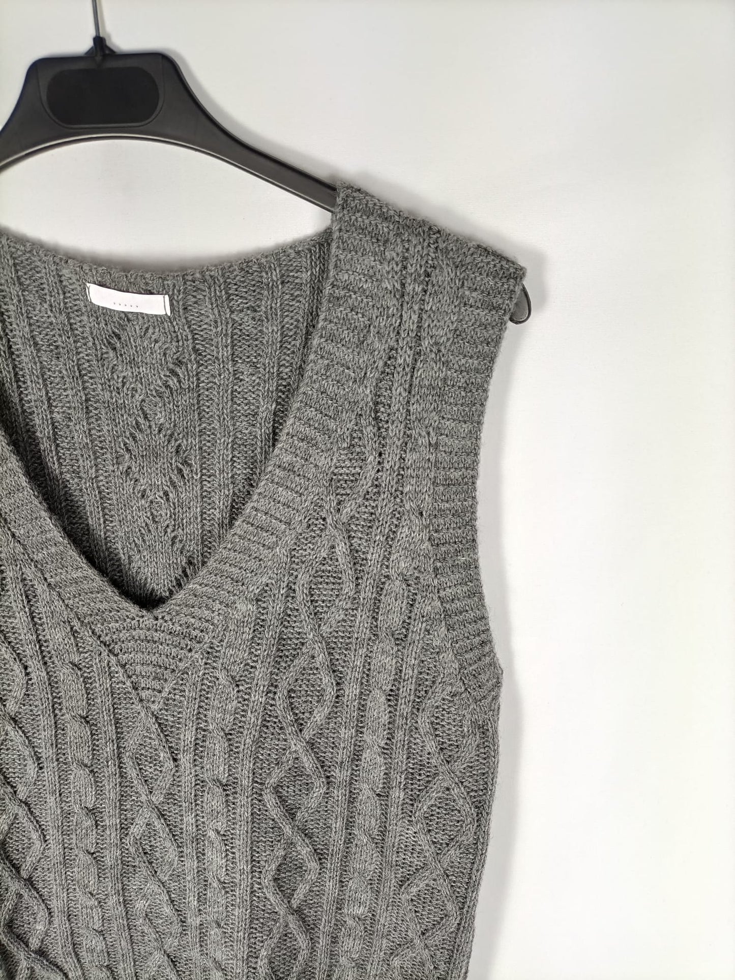 OTRAS.Jersey sin mangas gris T.s/m