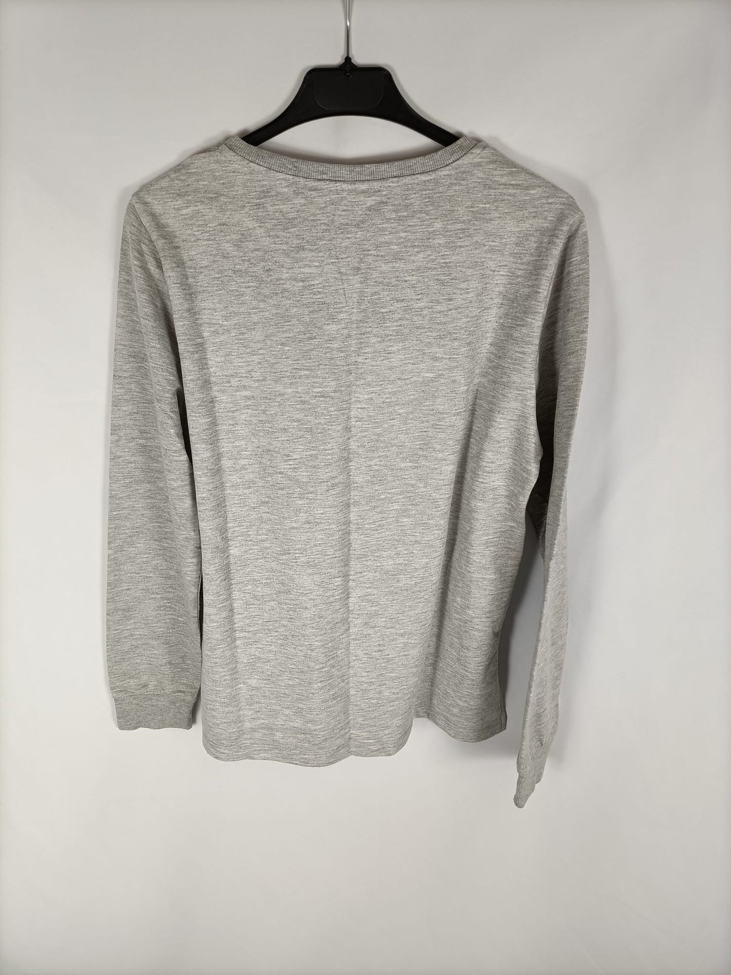 PRIMARK.Sudadera gris flores. T.36