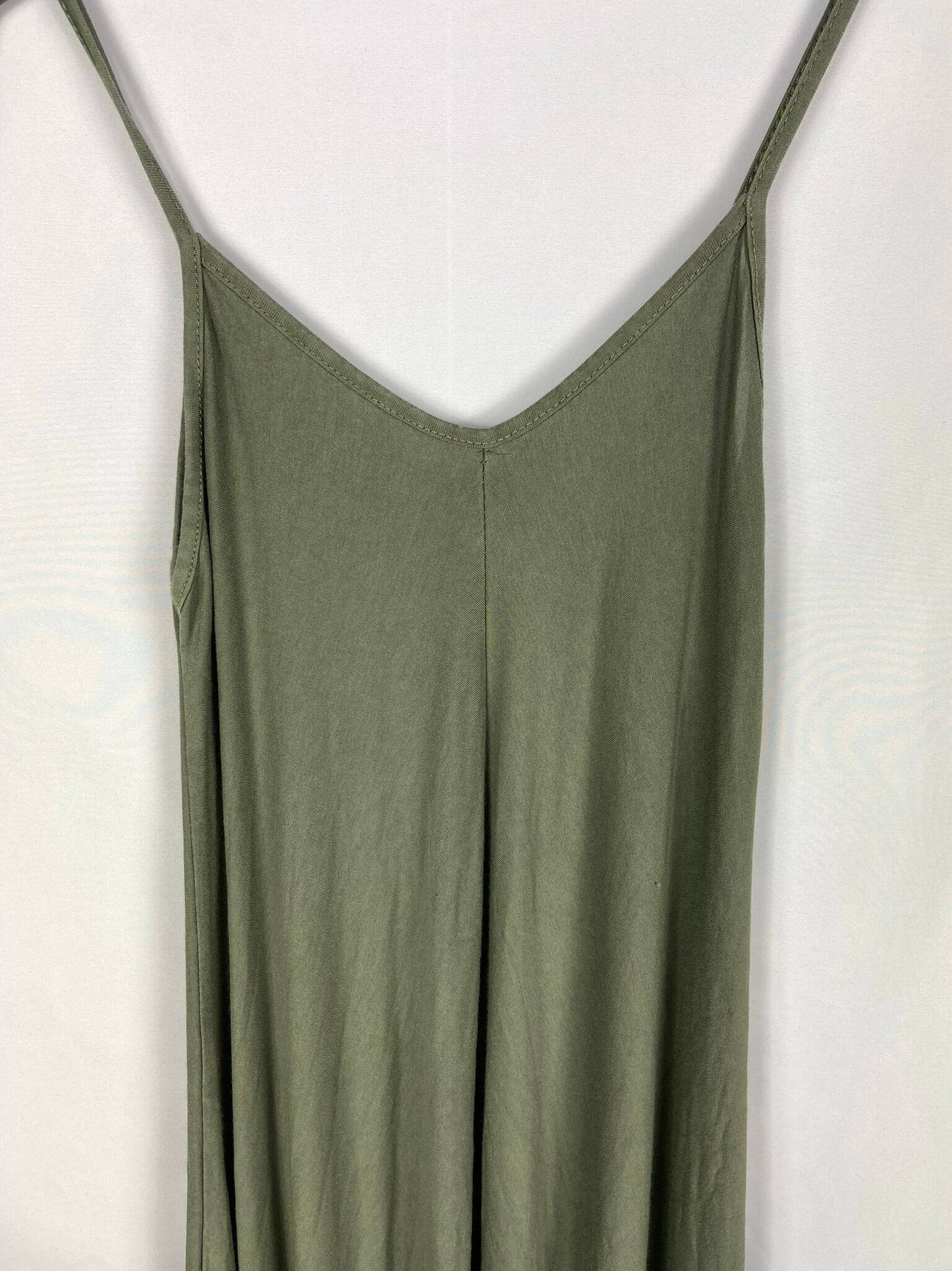 OTRAS.Mono verde bombacho TU