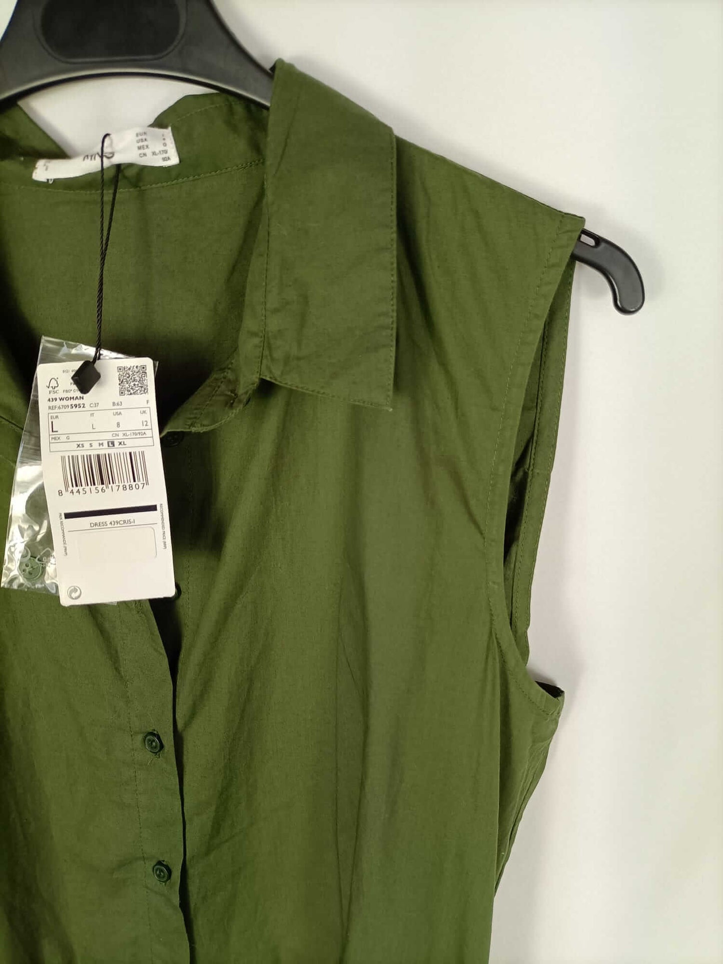 MANGO.Vestido verde abotonado T.L