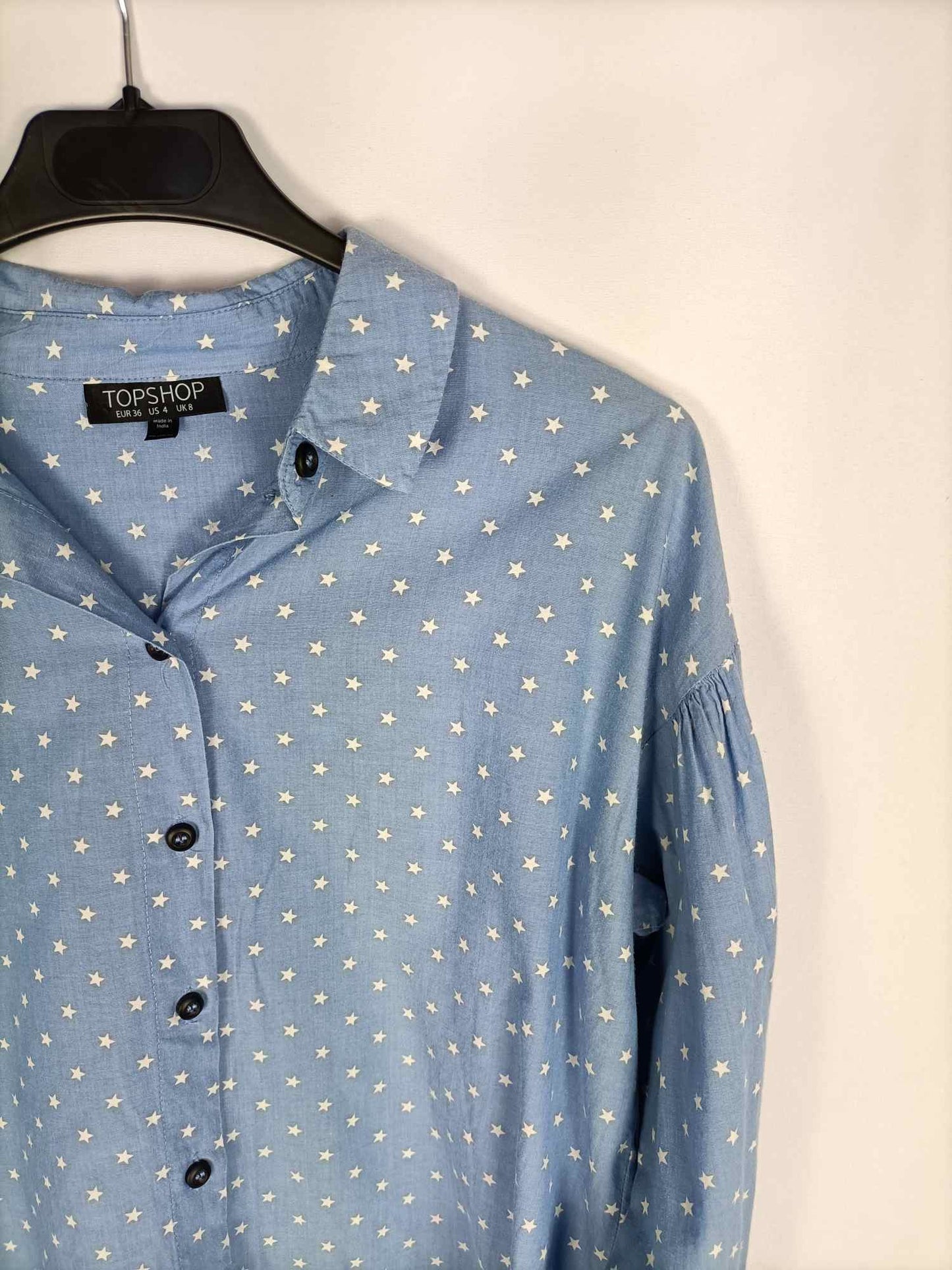 TOPSHOP.Camisa celeste T.36