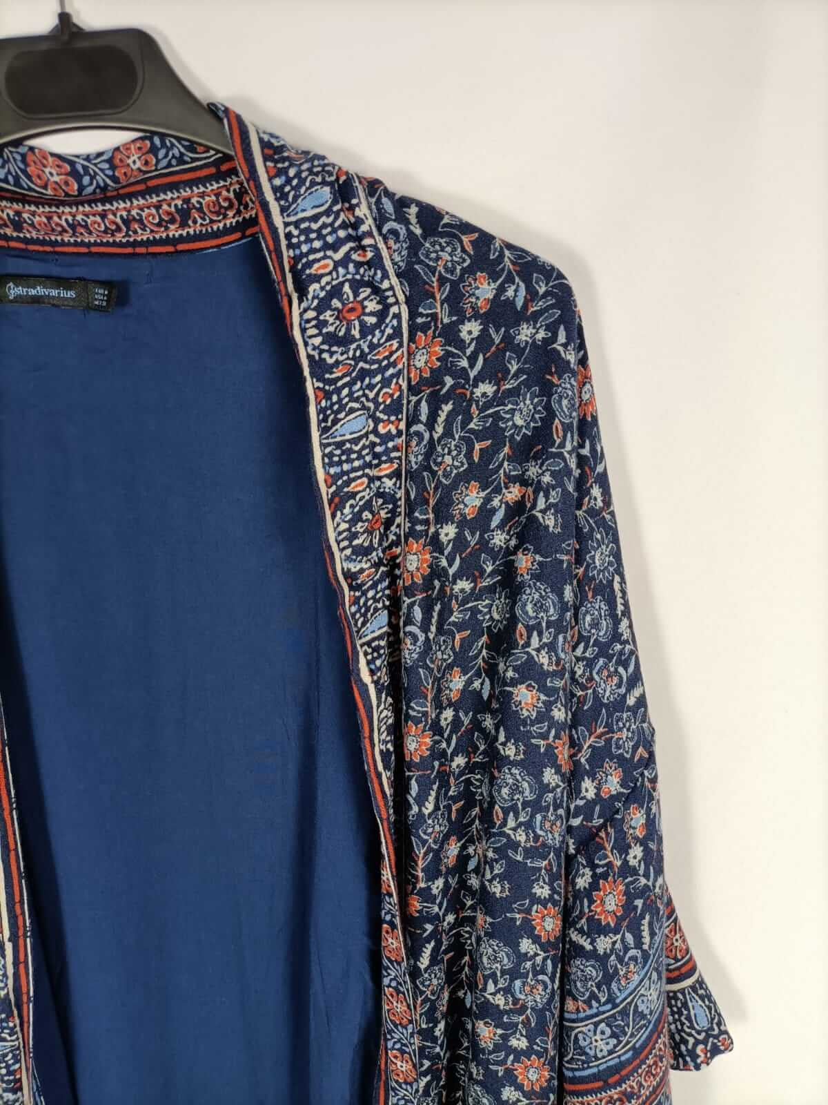 STRADIVARIUS.Kimono azul T.m