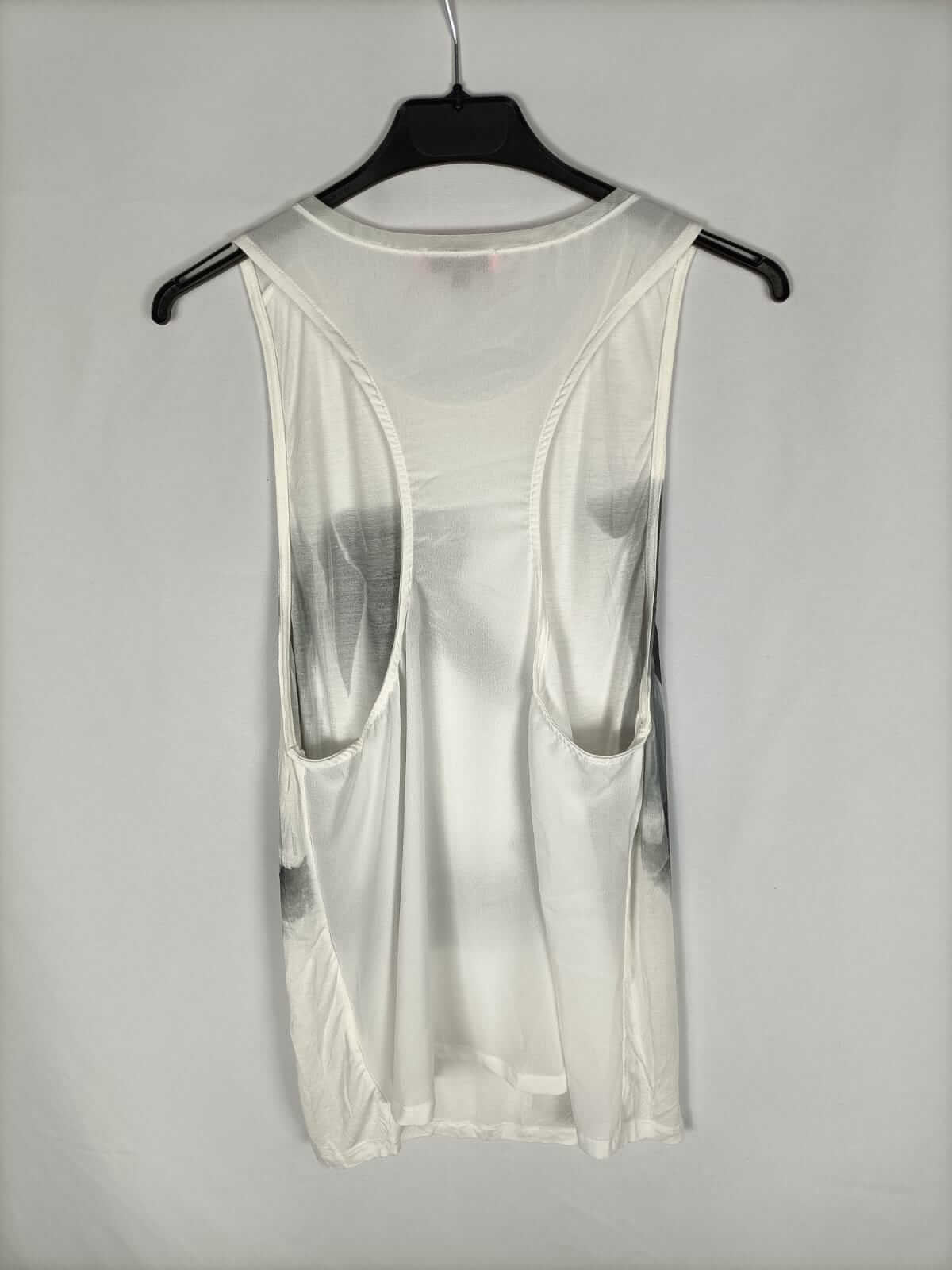 BERSHKA. Double textured TL drawing T-shirt