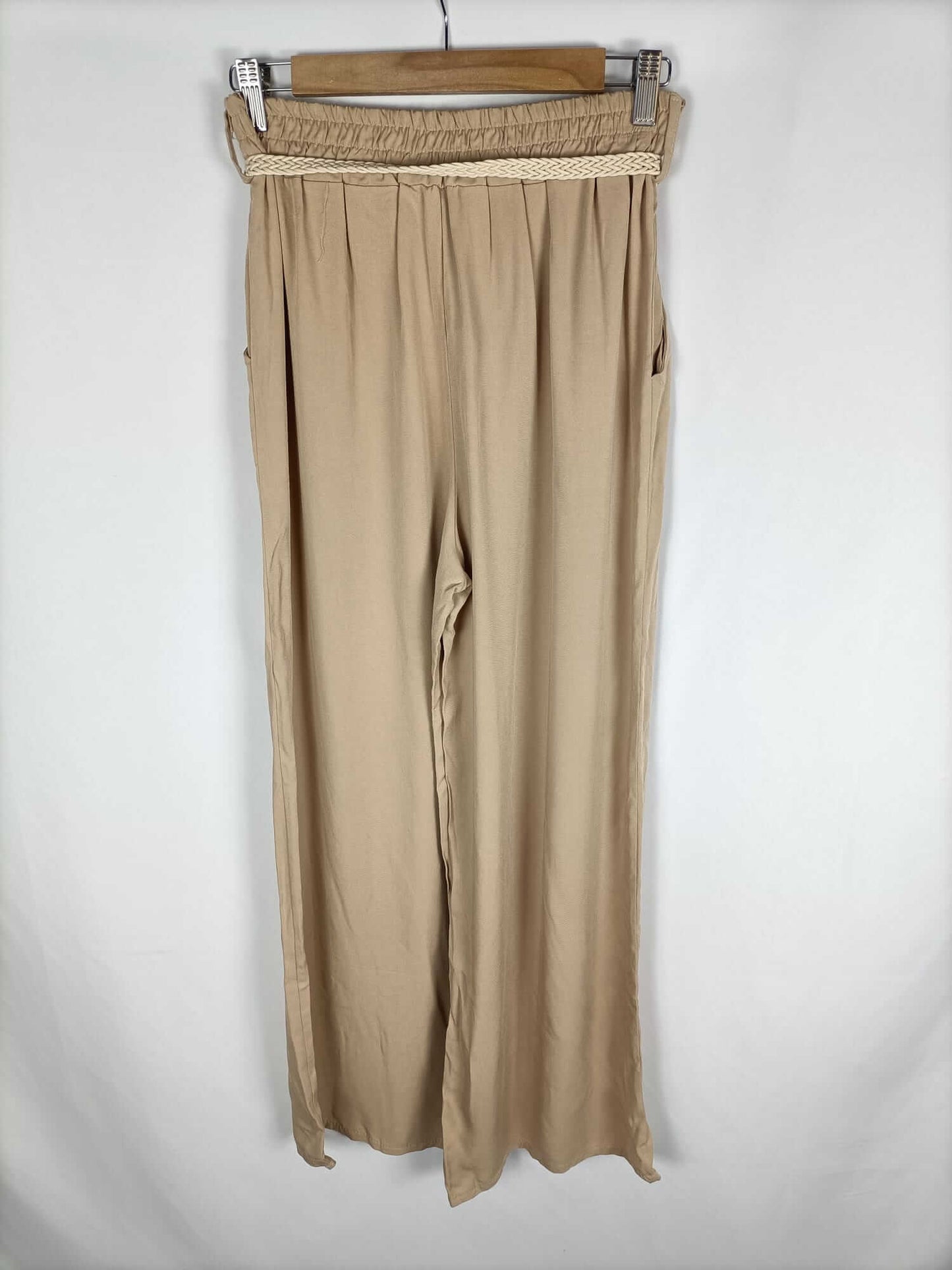 AROMIAS. Pantalón beige fluido T.xl