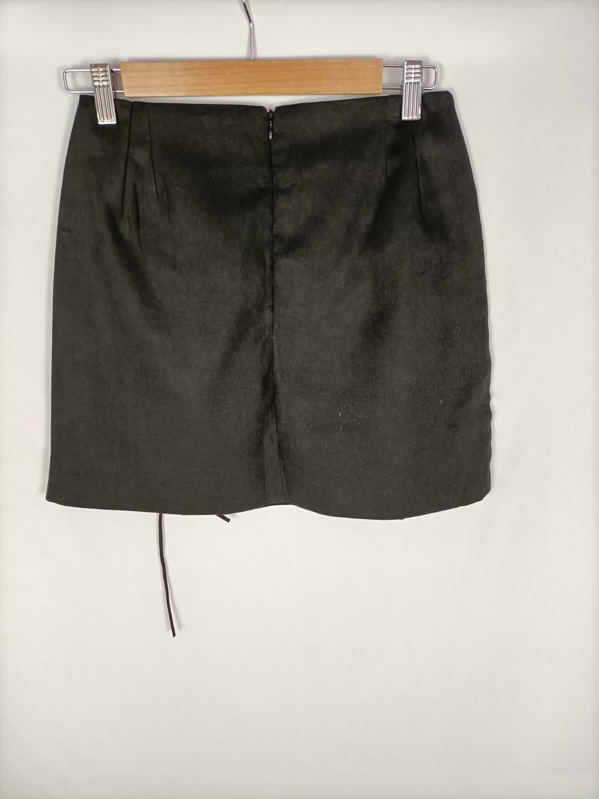 OTRAS.Falda corta paño cuerdas T.36