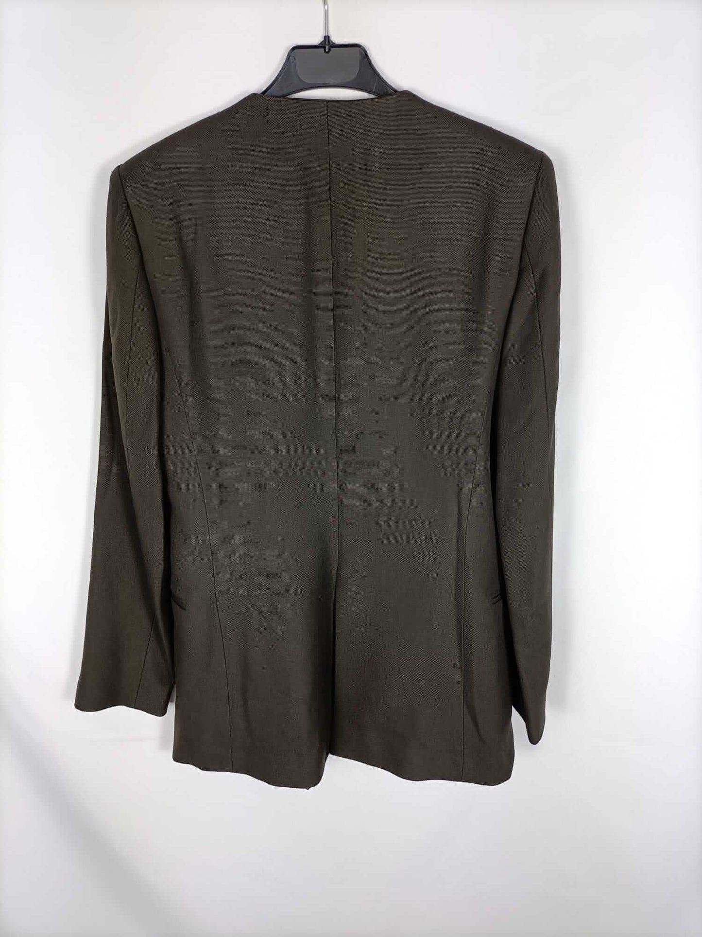 ZARA. Brown blazer with TM lapels