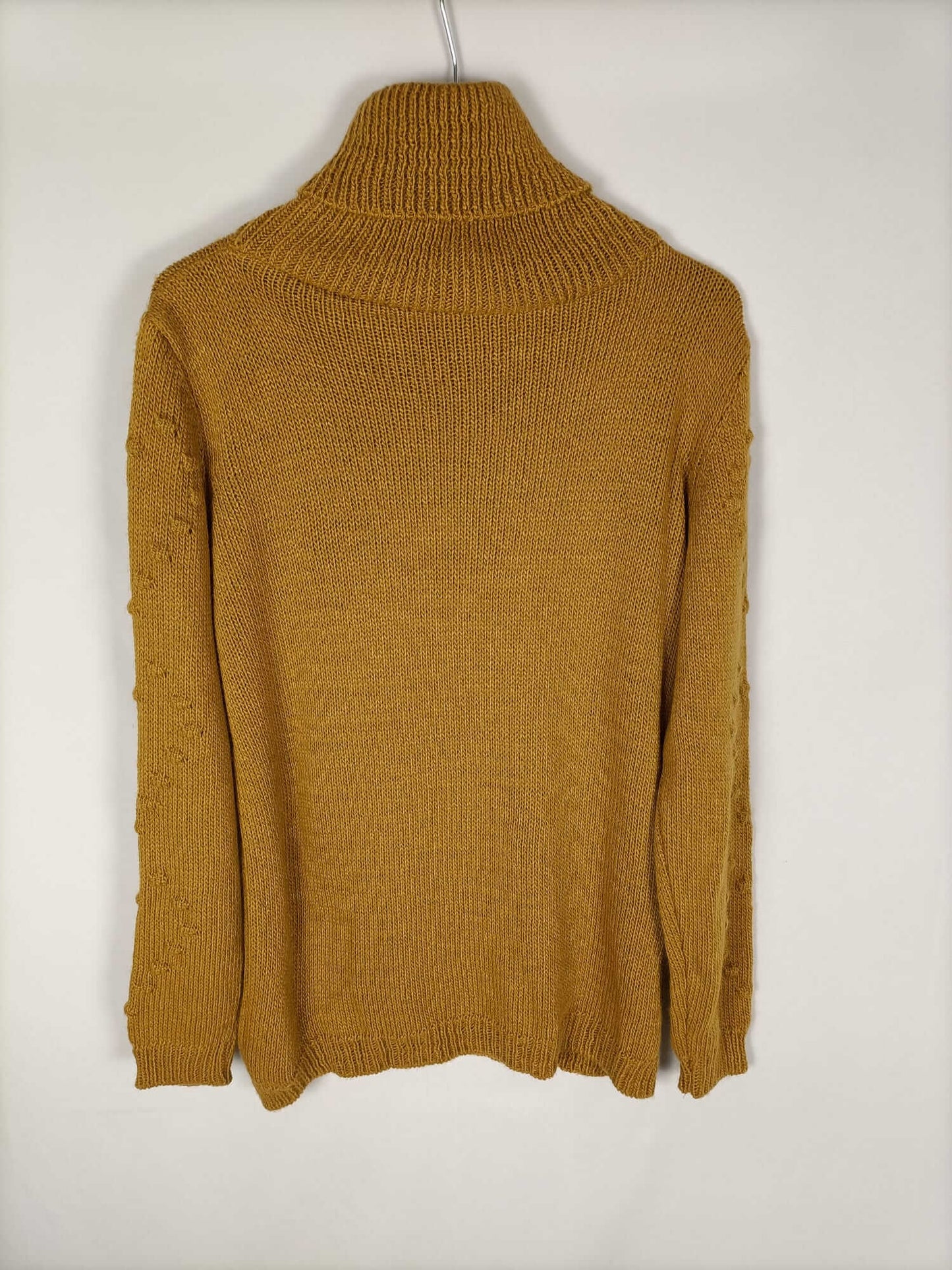 OTRAS. Jersey mostaza corazones Tu (s/m)