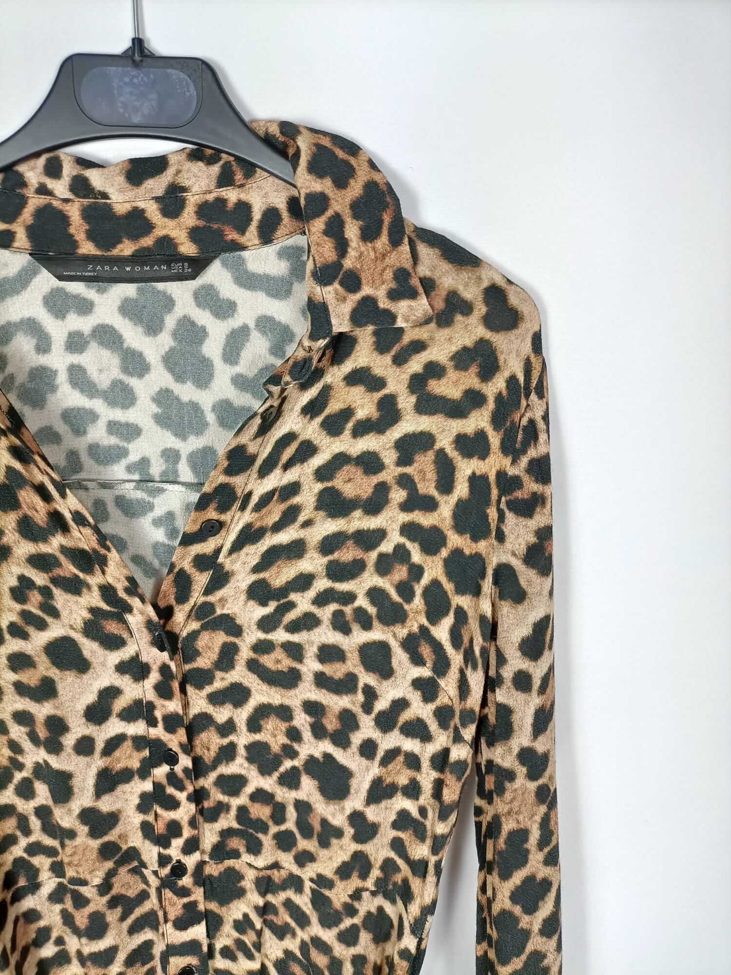 ZARA.Vestido largo animal print botones T.s