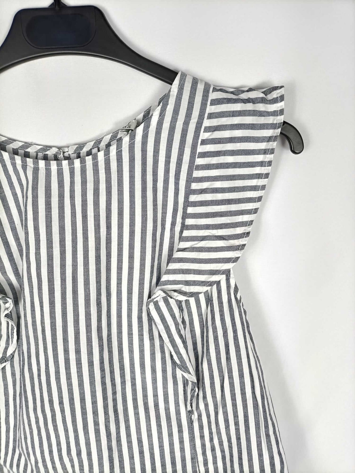 OTRAS.Top rayas volantes T.s